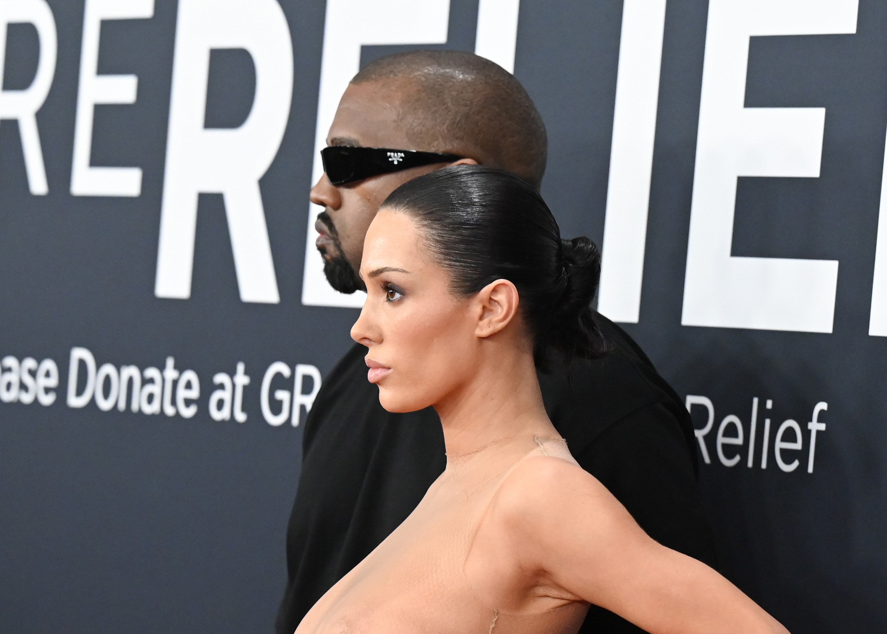 Kanye West y Bianca Censori el 2 de febrero de 2025 | Fuente: Getty Images