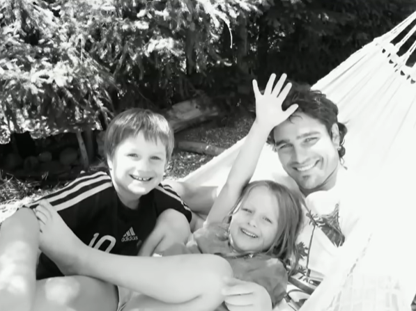 Hernán Drago junto a sus hijos | Fuente: YouTube/Telefe