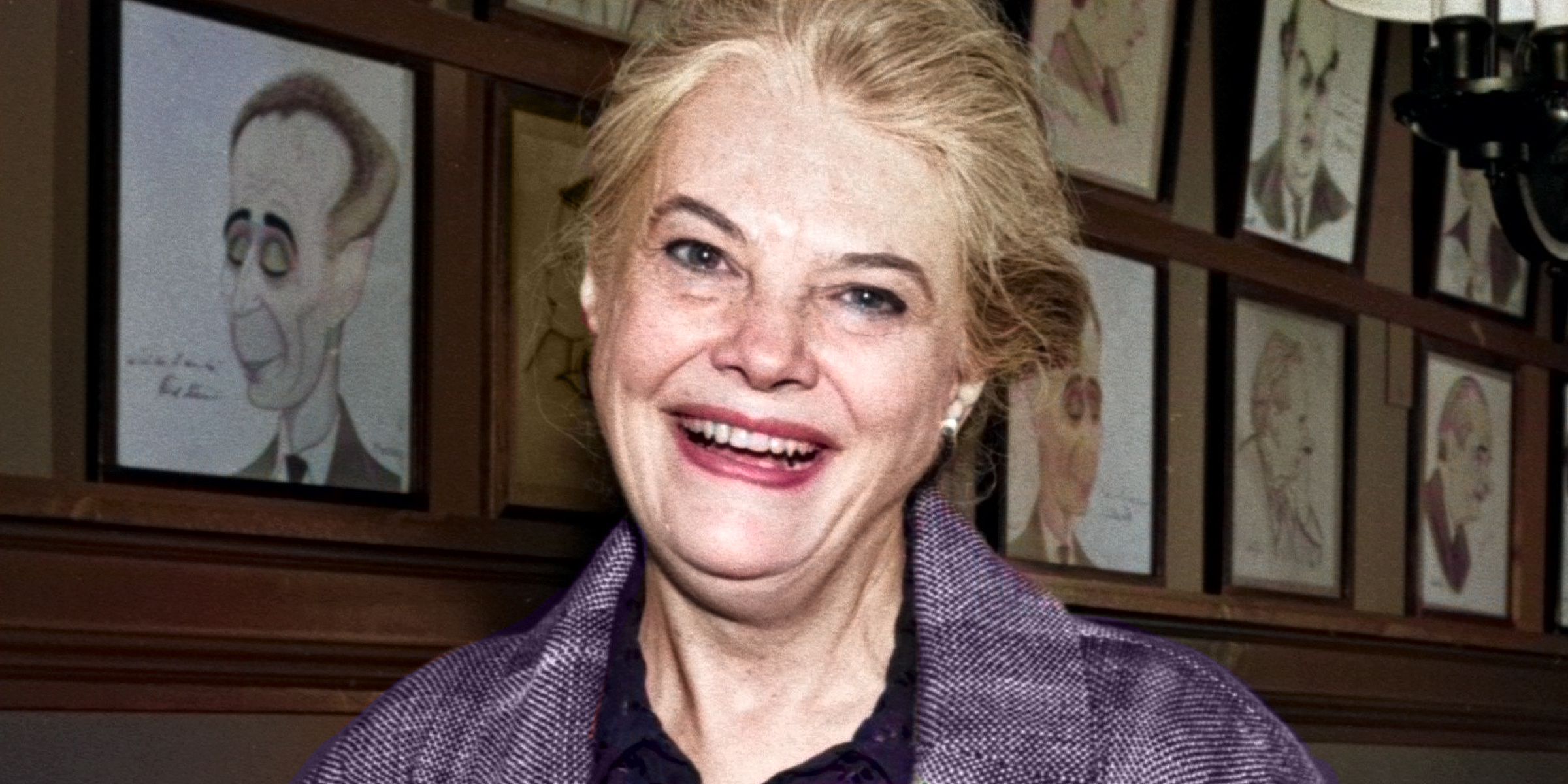 La actriz posando para una foto en las nominaciones a los premios Tony, 1996 | Fuente: Getty Images