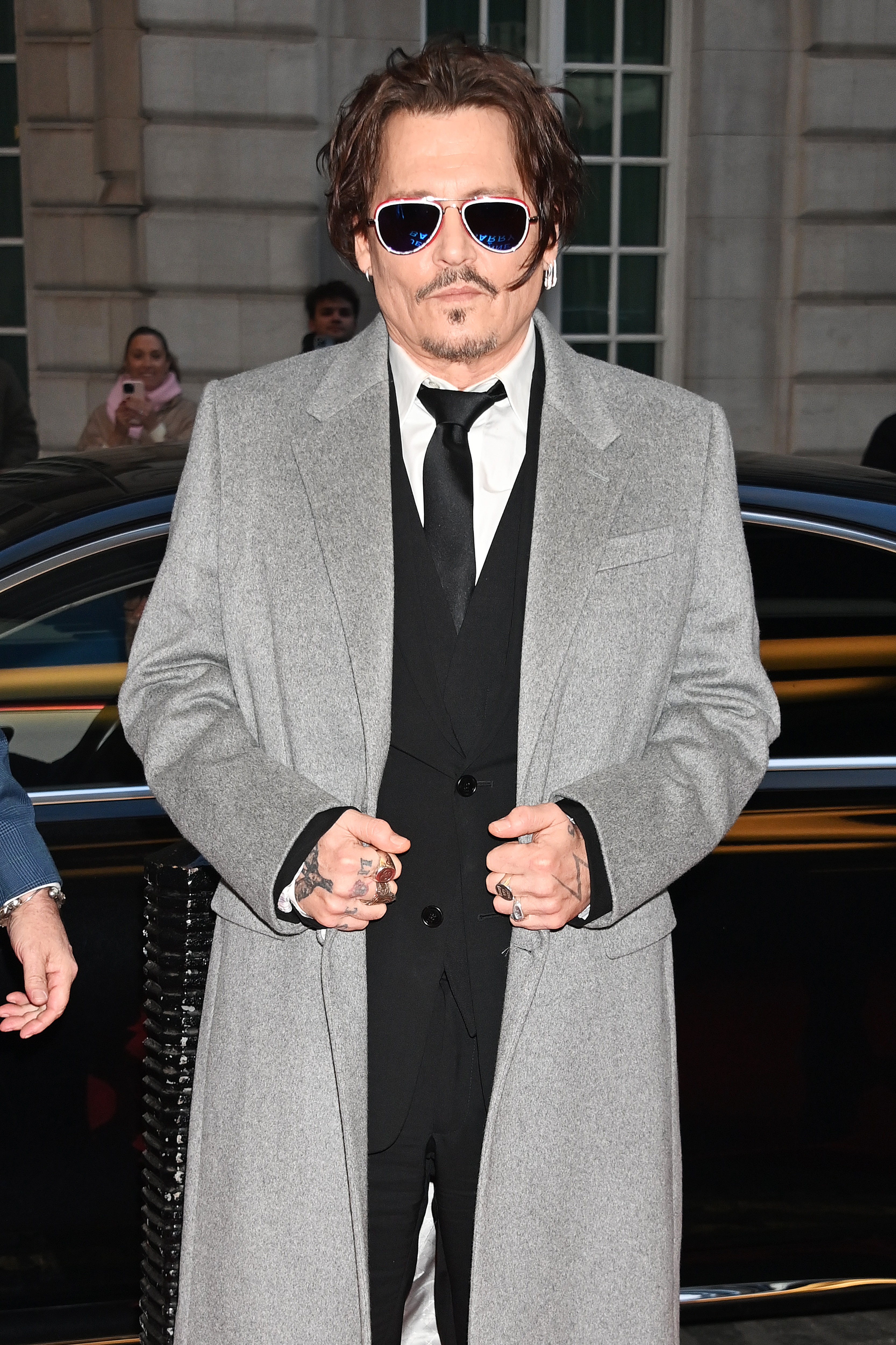 Johnny Depp asiste al estreno en el Reino Unido de "Jeanne Du Barry", 2024 | Fuente: Getty Images