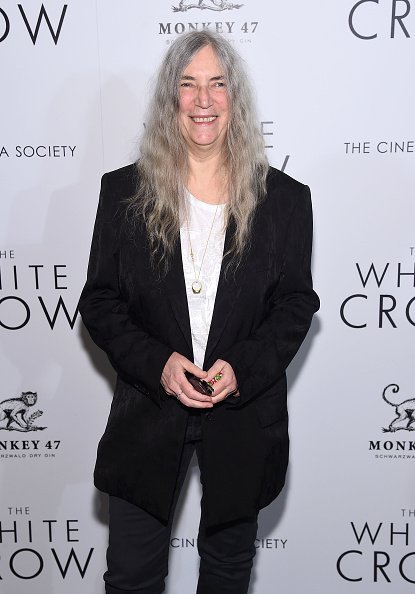 Patti Smith asiste al estreno de Nueva York de "The White Crow" en Metrograph el 22 de abril de 2019, en la ciudad de Nueva York. | Imagen: Getty Images.