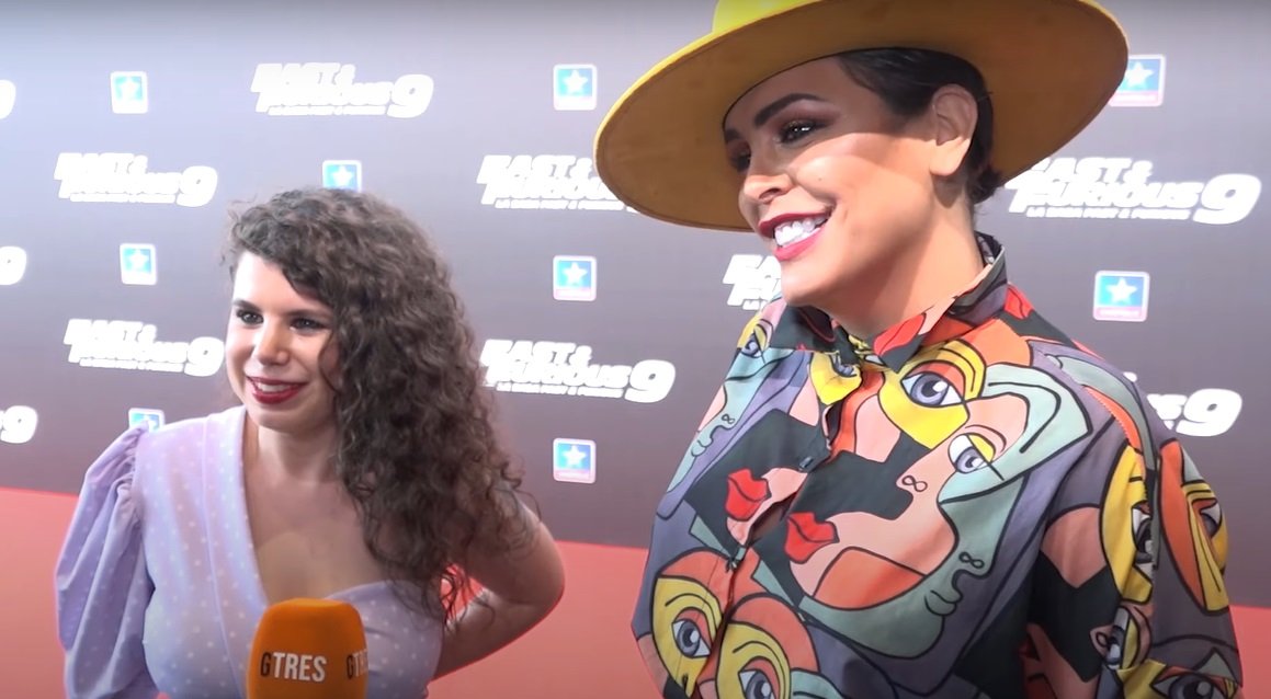 Carla Vigo y Amor Romeira en la presentación de 'Fast & Furious 9' en Madrid, 17 de junio de 2021. | Foto: YouTube/Revista Diez Minutos
