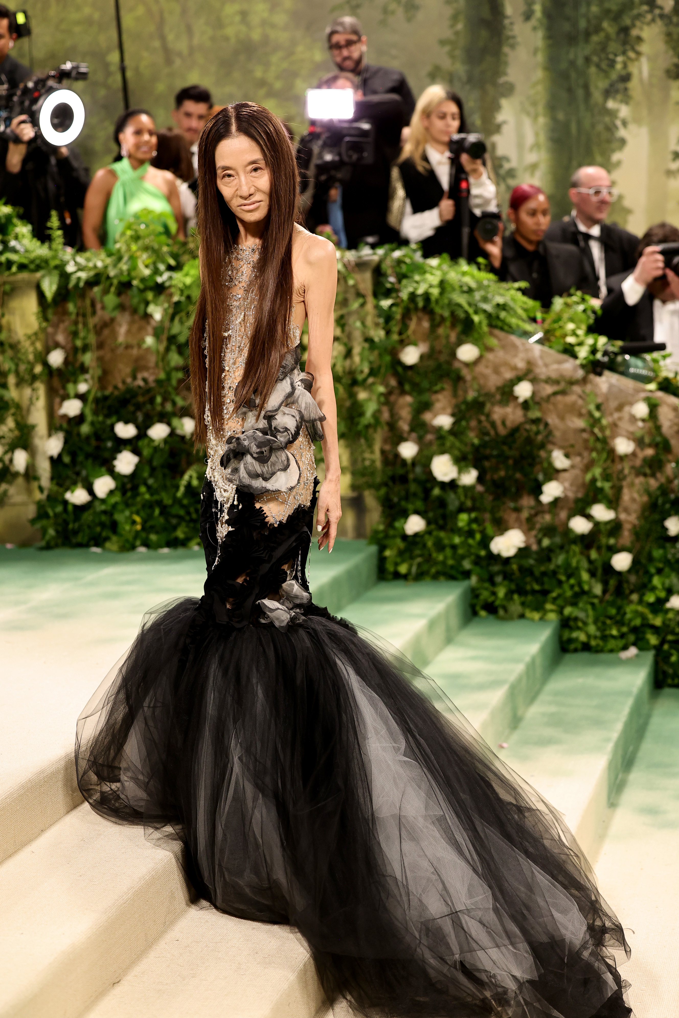 Vera Wang asiste a la Gala del Met que celebra "Las bellas durmientes: el despertar de la moda" en el Museo Metropolitano de Arte de la ciudad de Nueva York, el 6 de mayo de 2024 | Fuente: Getty Images