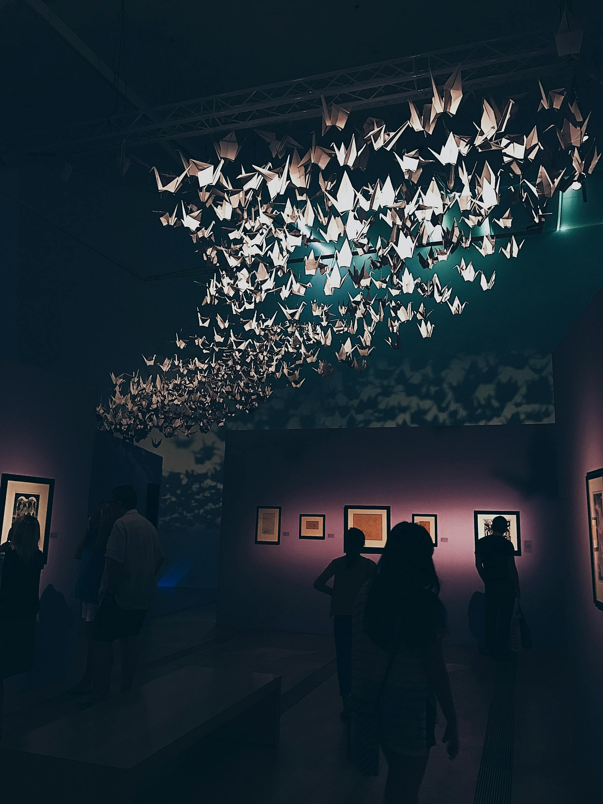 Una mostra in una galleria | Fonte: Pexels