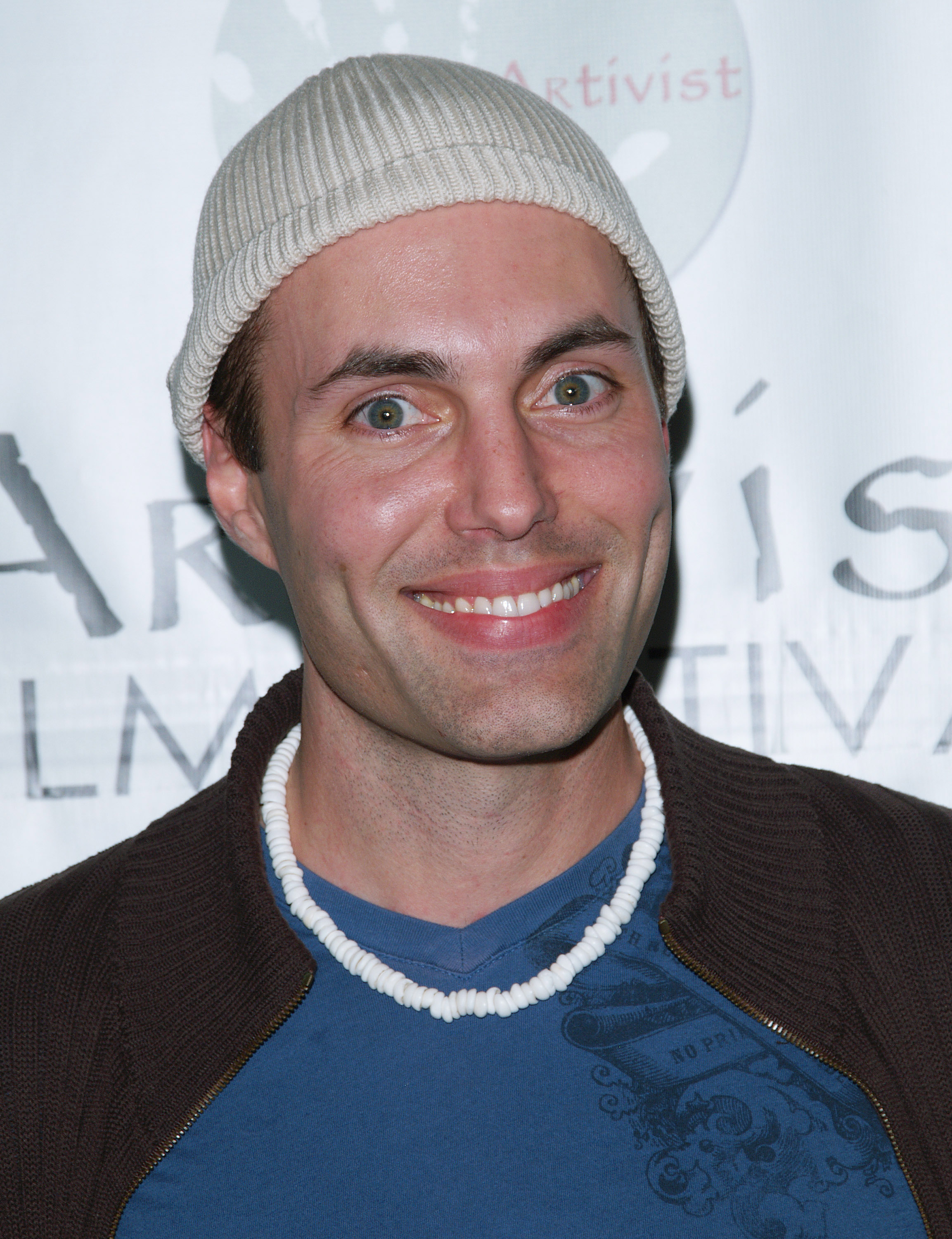 James Haven asistió al estreno en Los Ángeles de "Fast Food Nation" years before he married Romi Imbelli in 2024. Imbelli later said they had been best friends for 23 years before the wedding. | Source: Getty Images