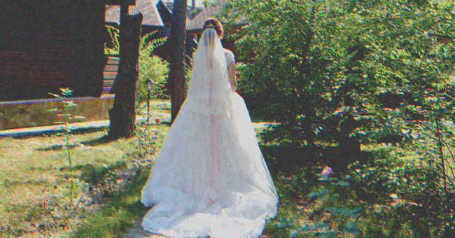 Una novia en un jardín | Foto: Shutterstock