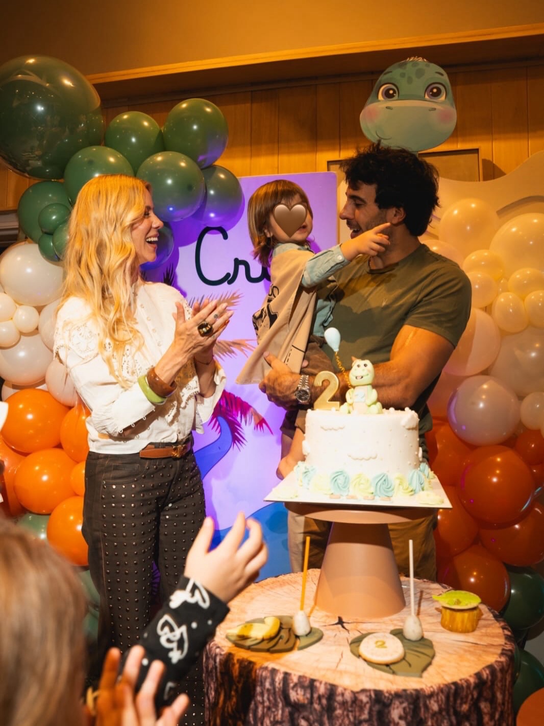 Nicole Neumann, Manu Urcera y su hijo, Cruz | Fuente: Instagram/nikitaneumannoficial