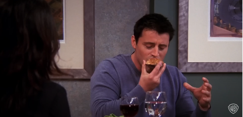 Matt LeBlanc como Joey Tribbiani en "Friends" | Fuente: YouTube/@warnerbrostv