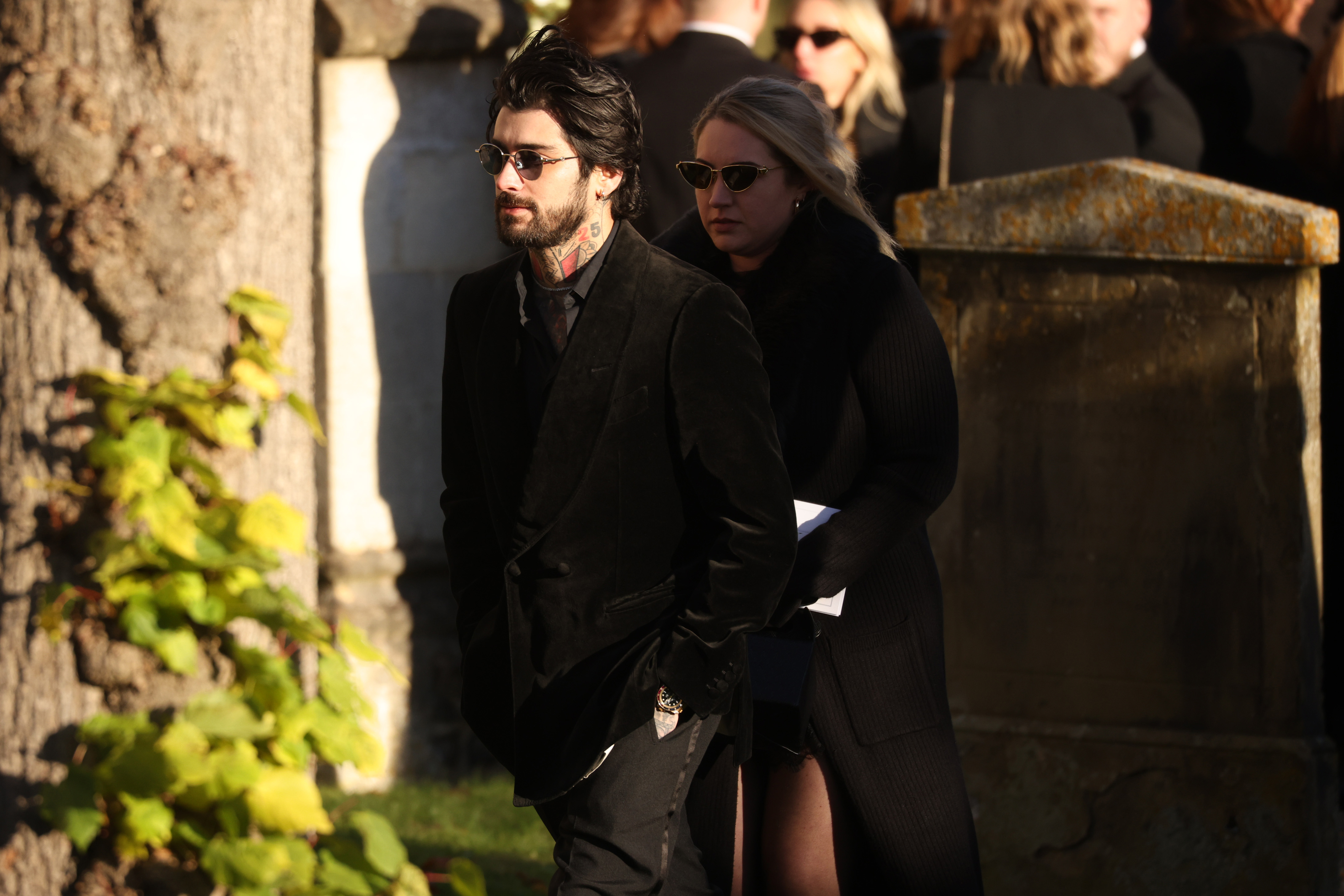 Zayn Malik asiste al funeral de Liam Payne en la iglesia de St. Mary el 20 de noviembre de 2024 | Fuente: Getty Images