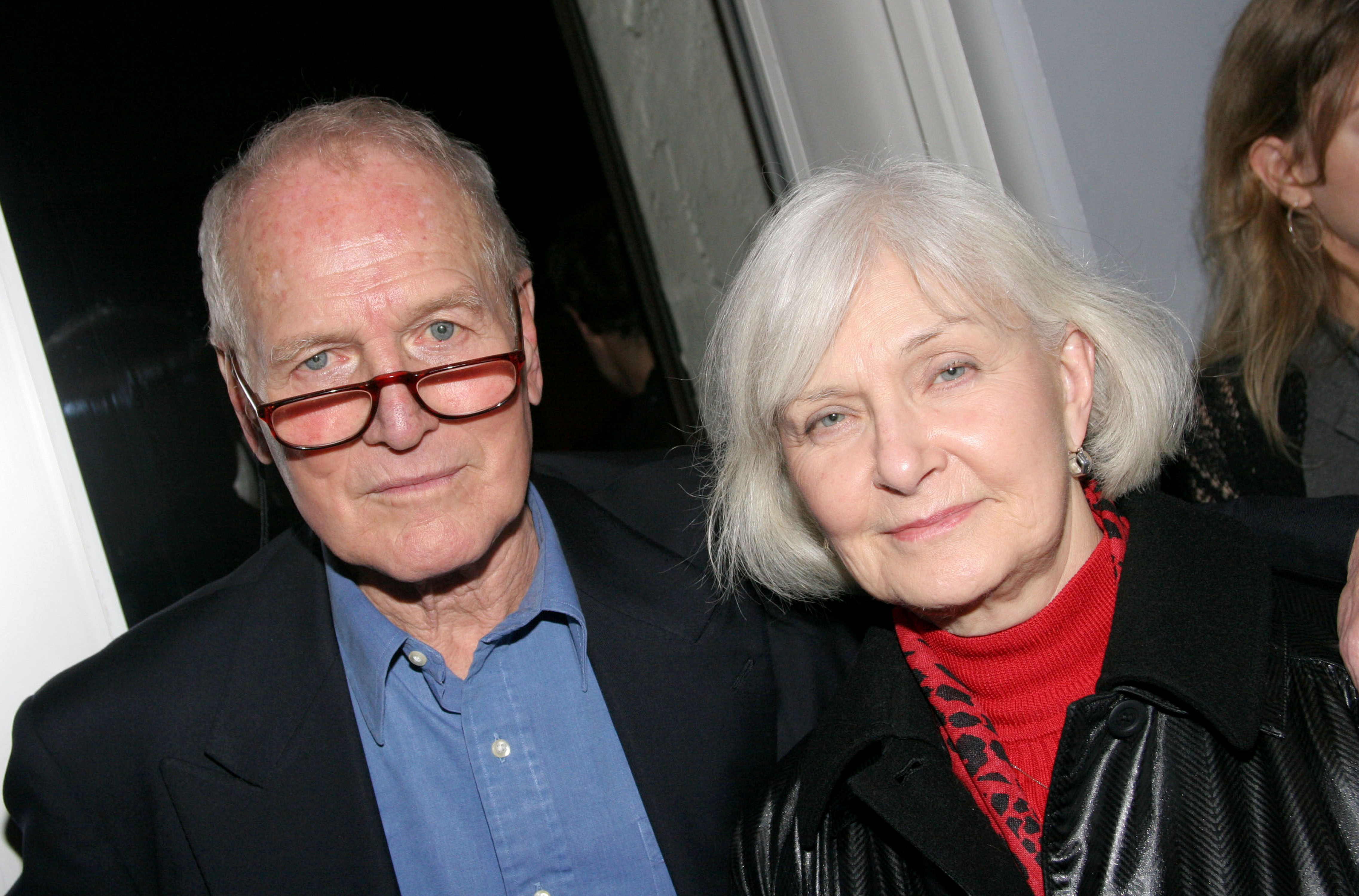 Joanne Woodward y Paul Newman en Nueva York en 2004 | Fuente: Getty Images