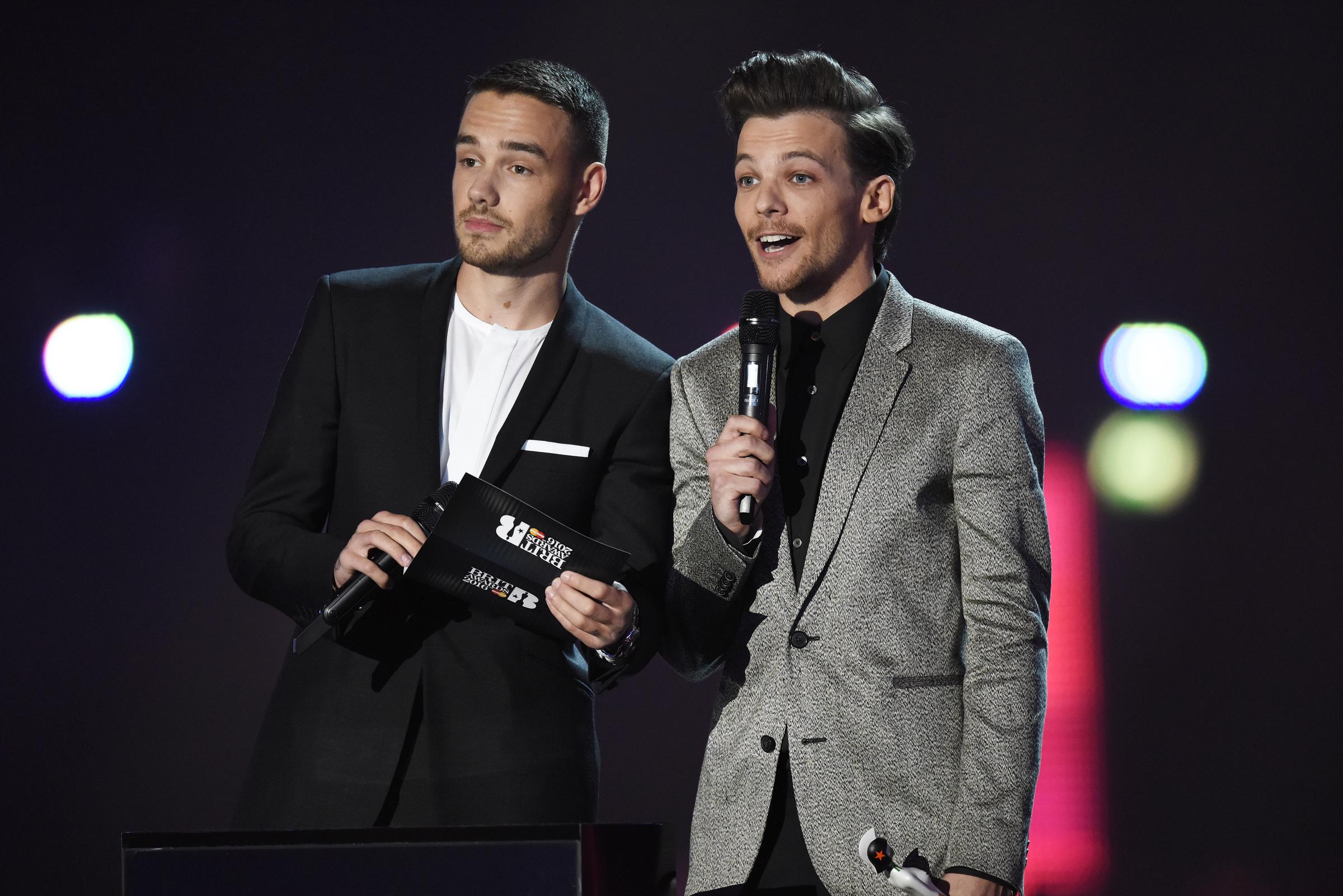 Liam Payne y Louis Tomlinson asisten a los Premios BRIT 2016 en Londres el 24 de febrero de 2016 | Fuente: Getty Images