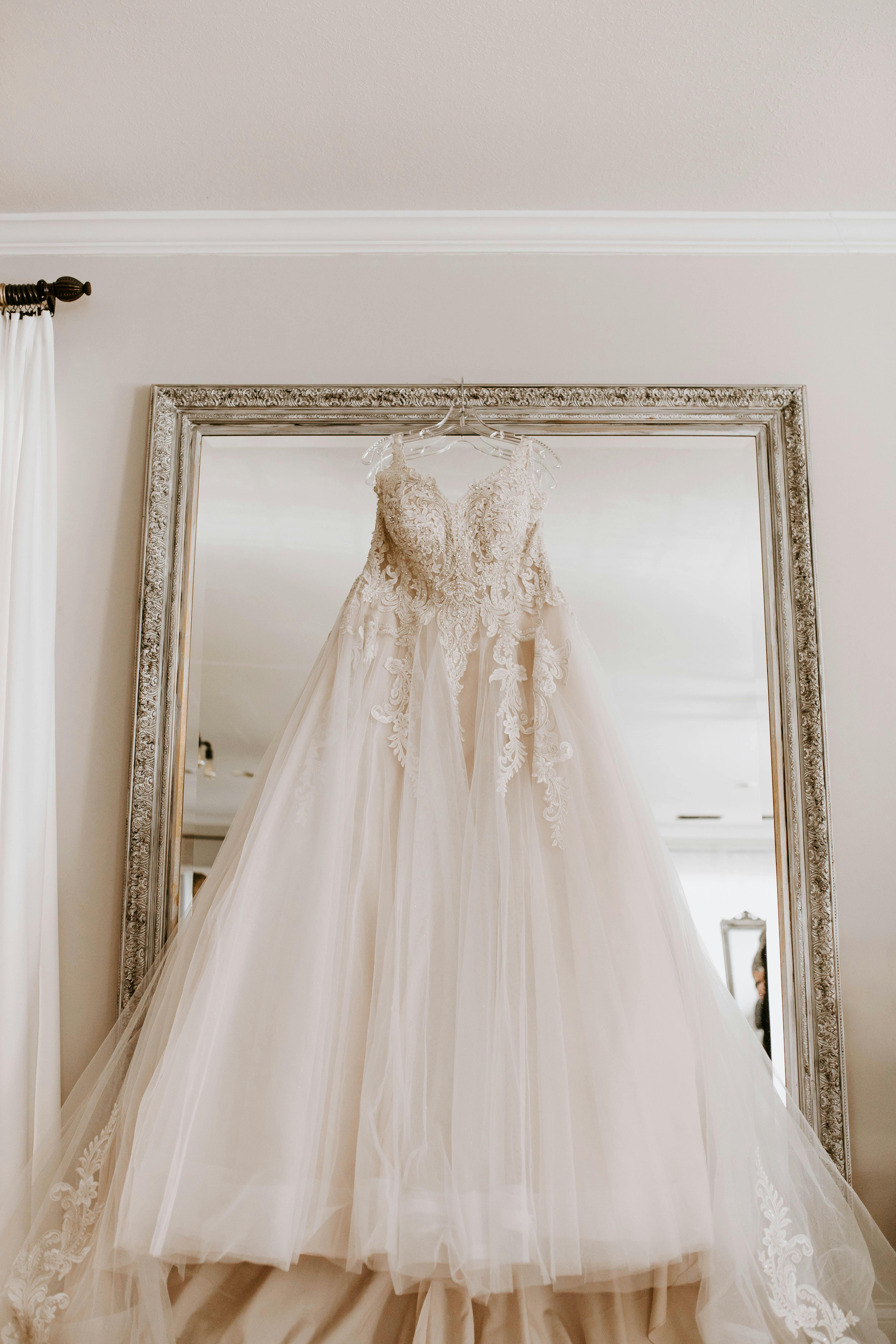 Un vestido de novia blanco | Fuente: Pexels