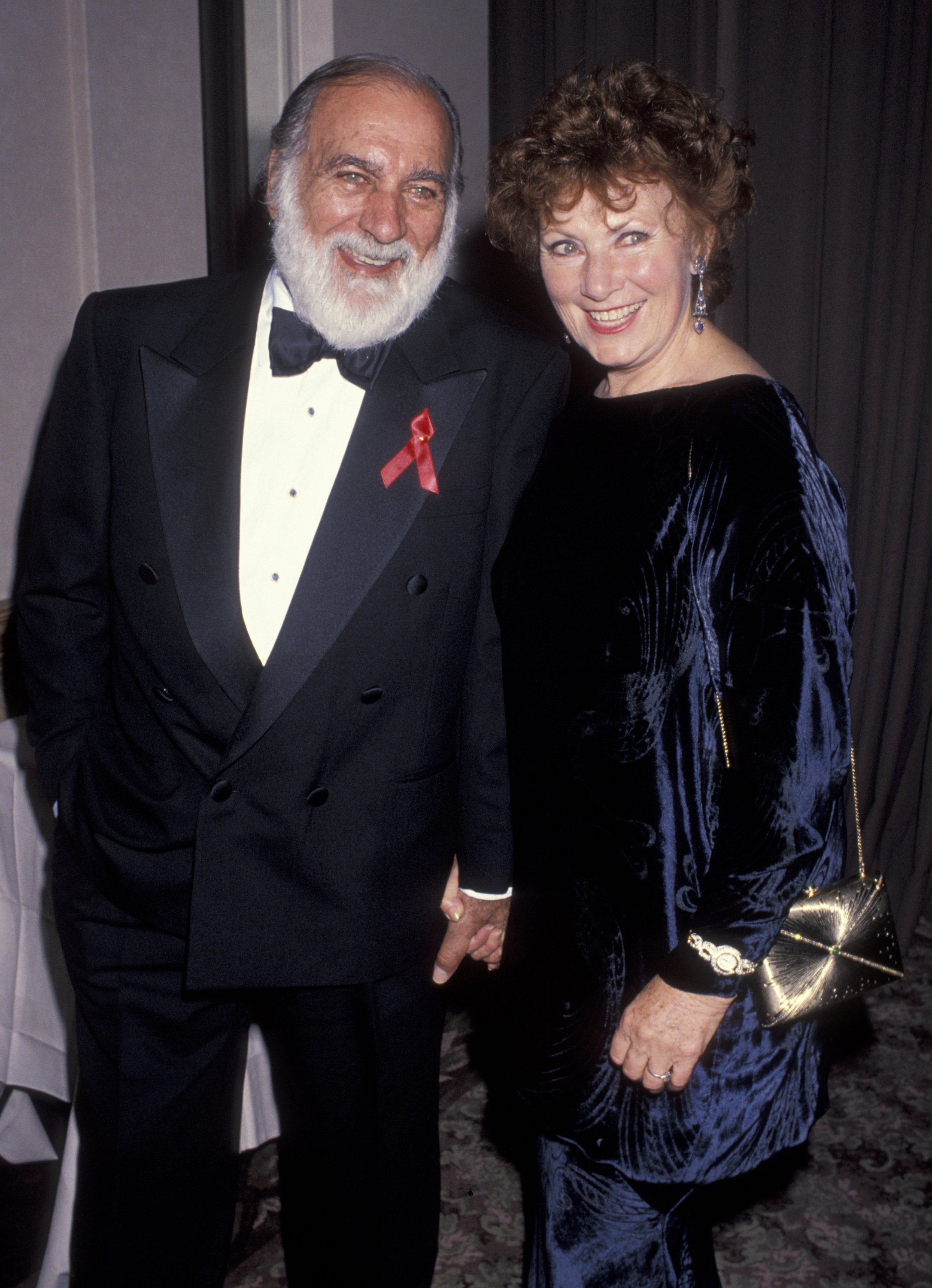 Paul Michael y Marion Ross asisten a la "Academy of Television Arts and Sciences Gala Honoring Top College Films" on March 14, 1993, in Beverly Hills, California. | Source: Getty Images