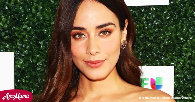 Esmeralda Pimentel sorprende con pasos de baile, pero igual la destrozan por su atuendo provocativo