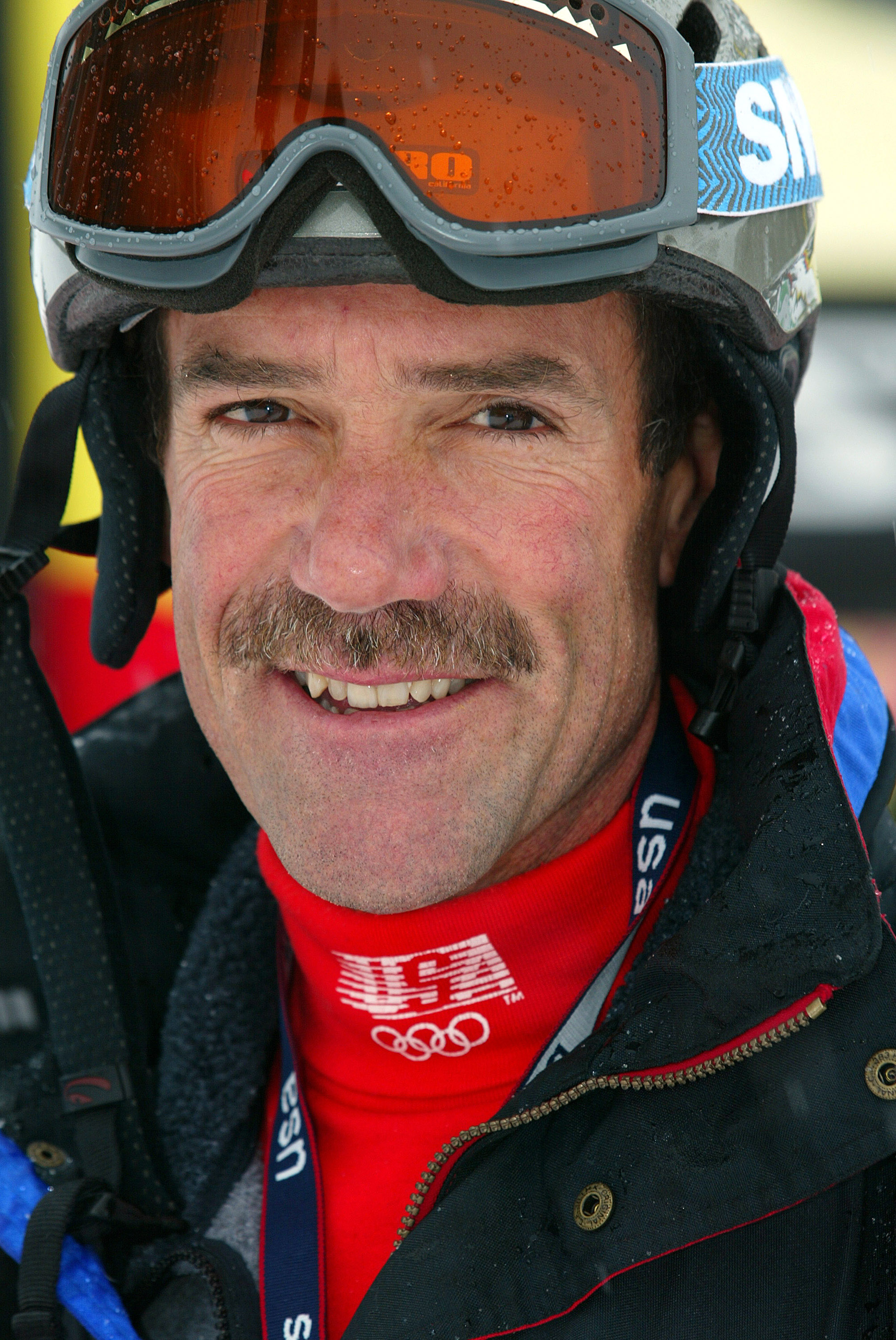 Michael Newman durante el Celebrity Sports Invitational Ski Event el 11 de enero de 2003, en Lake Tahoe, California. | Fuente: Getty Images