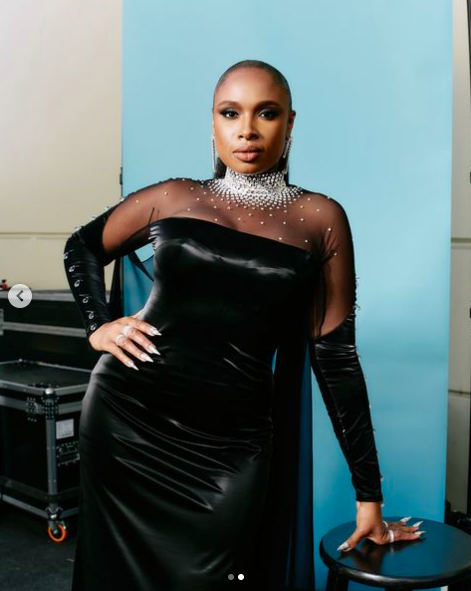 Jennifer Hudson posando para una foto, publicada el 6 de octubre de 2024 | Fuente: Instagram/amas e iamjhud