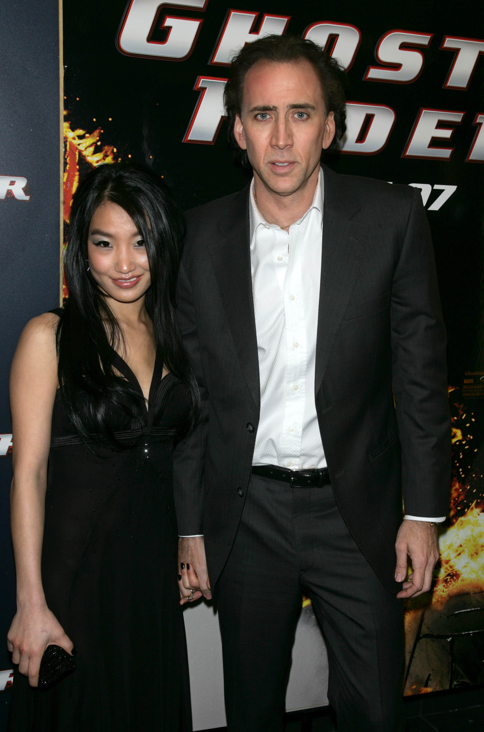 Nicolas Cage y Alice Kim en el estreno de Ghost Rider en Nueva York en 2007 | Fuente: Getty Images