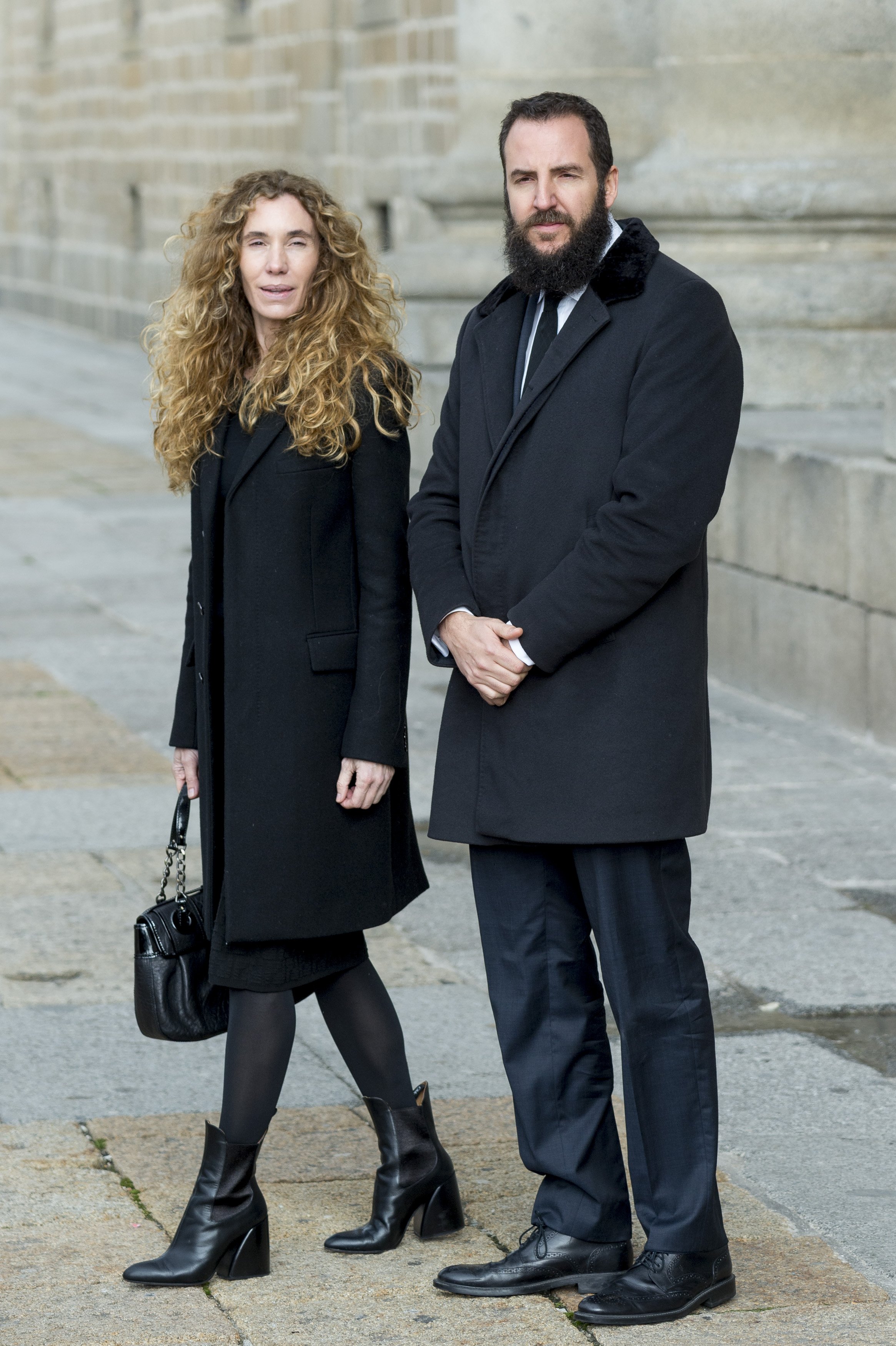 Borja Thyssen y Blanca Cuesta asisten al funeral institucional de Pilar de Borbón en El Escorial el 29 de enero de 2020 en El Escorial, España. | Foto: Getty Images