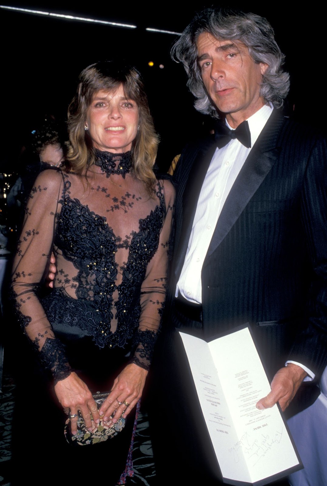 Katharine Ross y Sam Elliott en el Primer Premio Anual Golden Cypress del Festival de Cine de Monterey, en honor a James Stewart, el 21 de febrero de 1988, en California. | Fuente: Getty Images