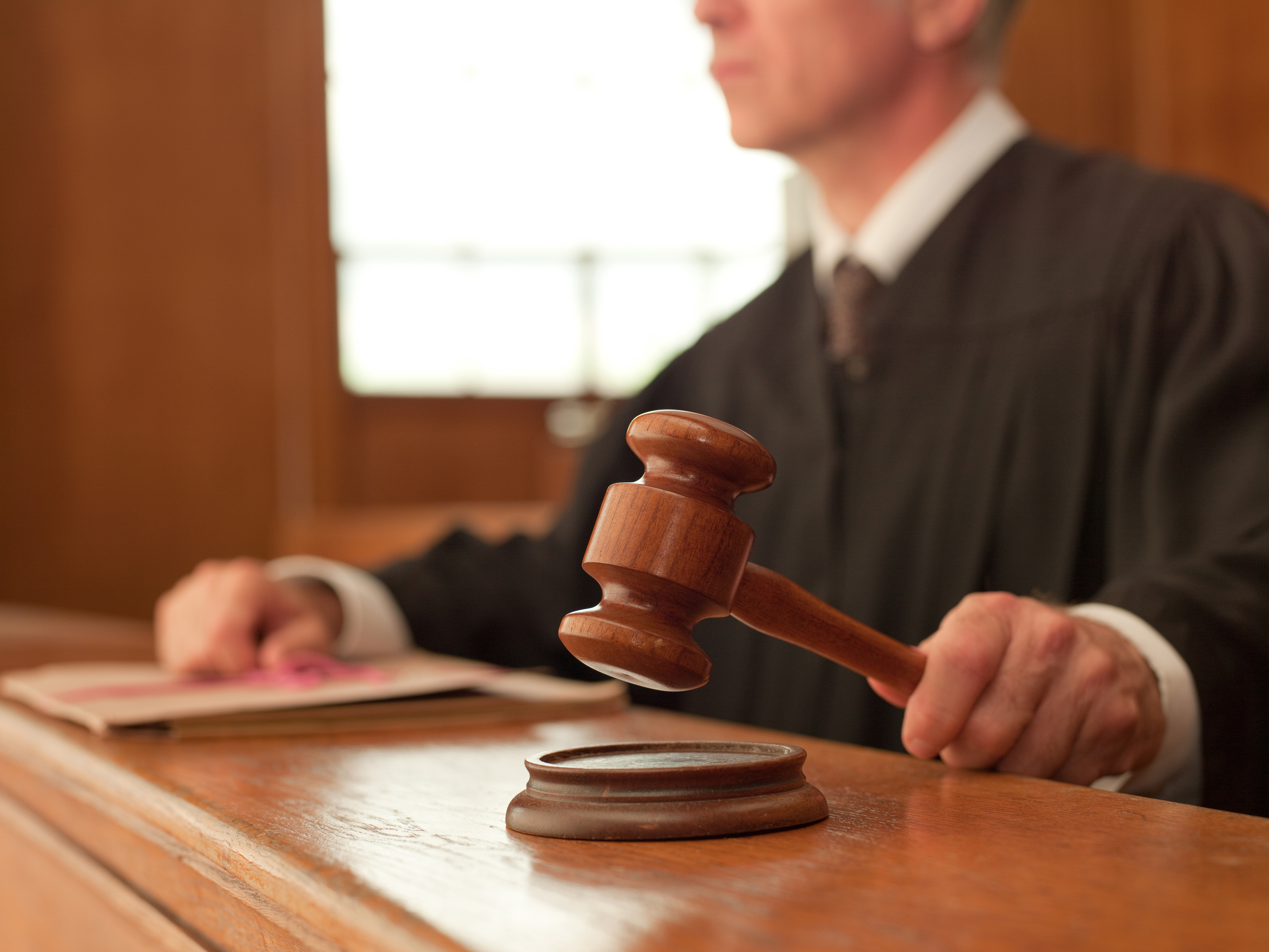 Juez dictando sentencia | Foto: Getty Images