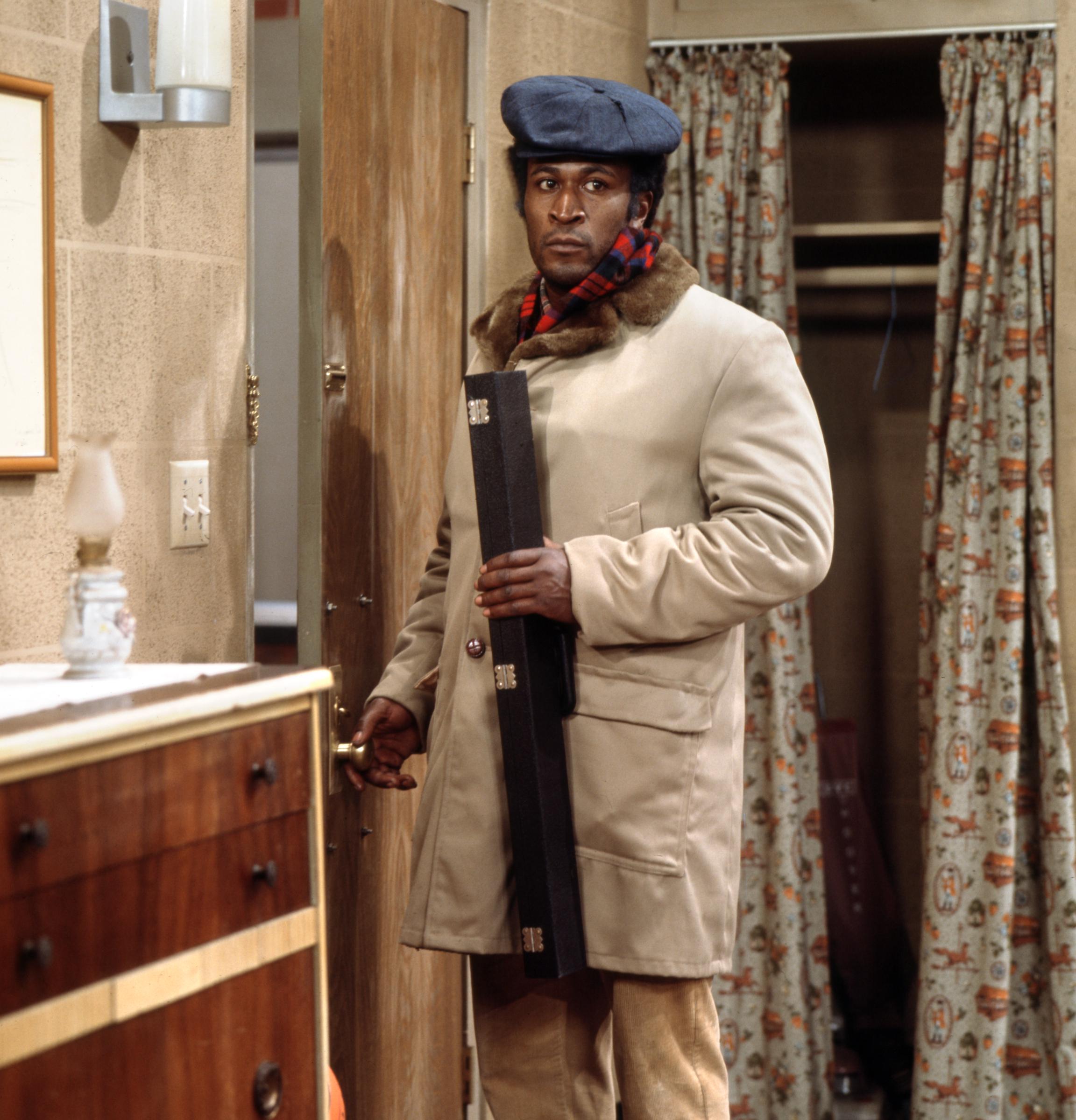 John Amos en el plató de "Good Times", el 1 de enero de 1977 | Fuente: Getty Images