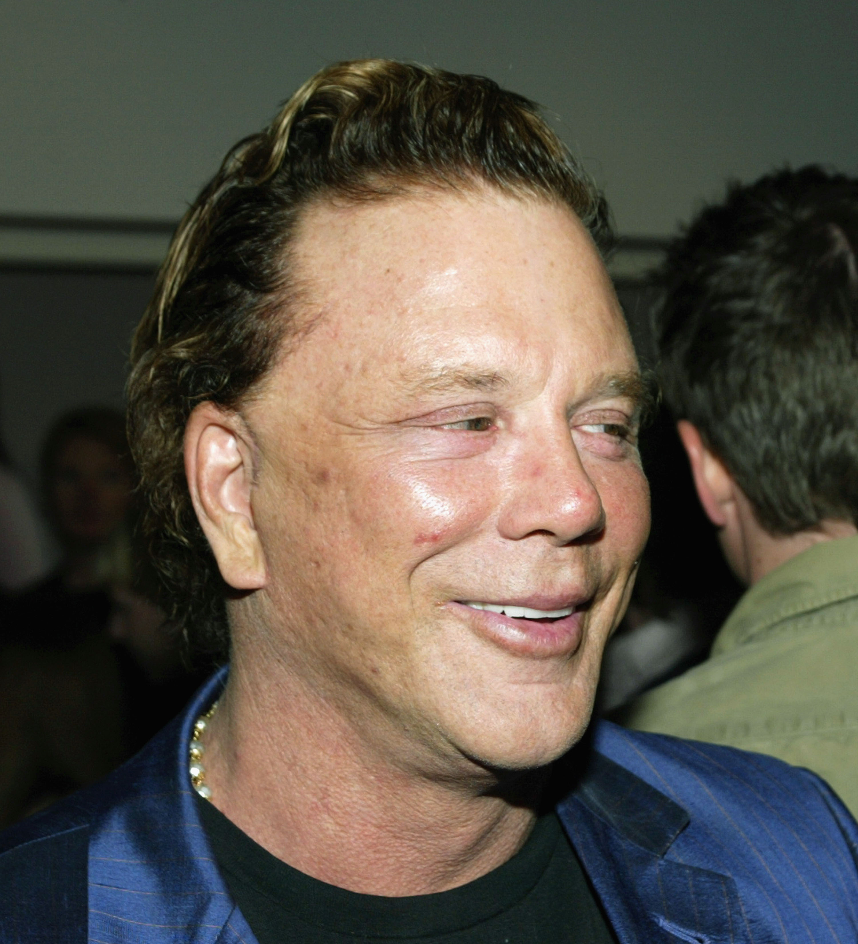 Mickey Rourke en la presentación de TEN del evento de Timothy Greenfield-Sanders en Bergamont Station, el 1 de abril de 2005, en Santa Mónica, California. | Fuente: Getty Images