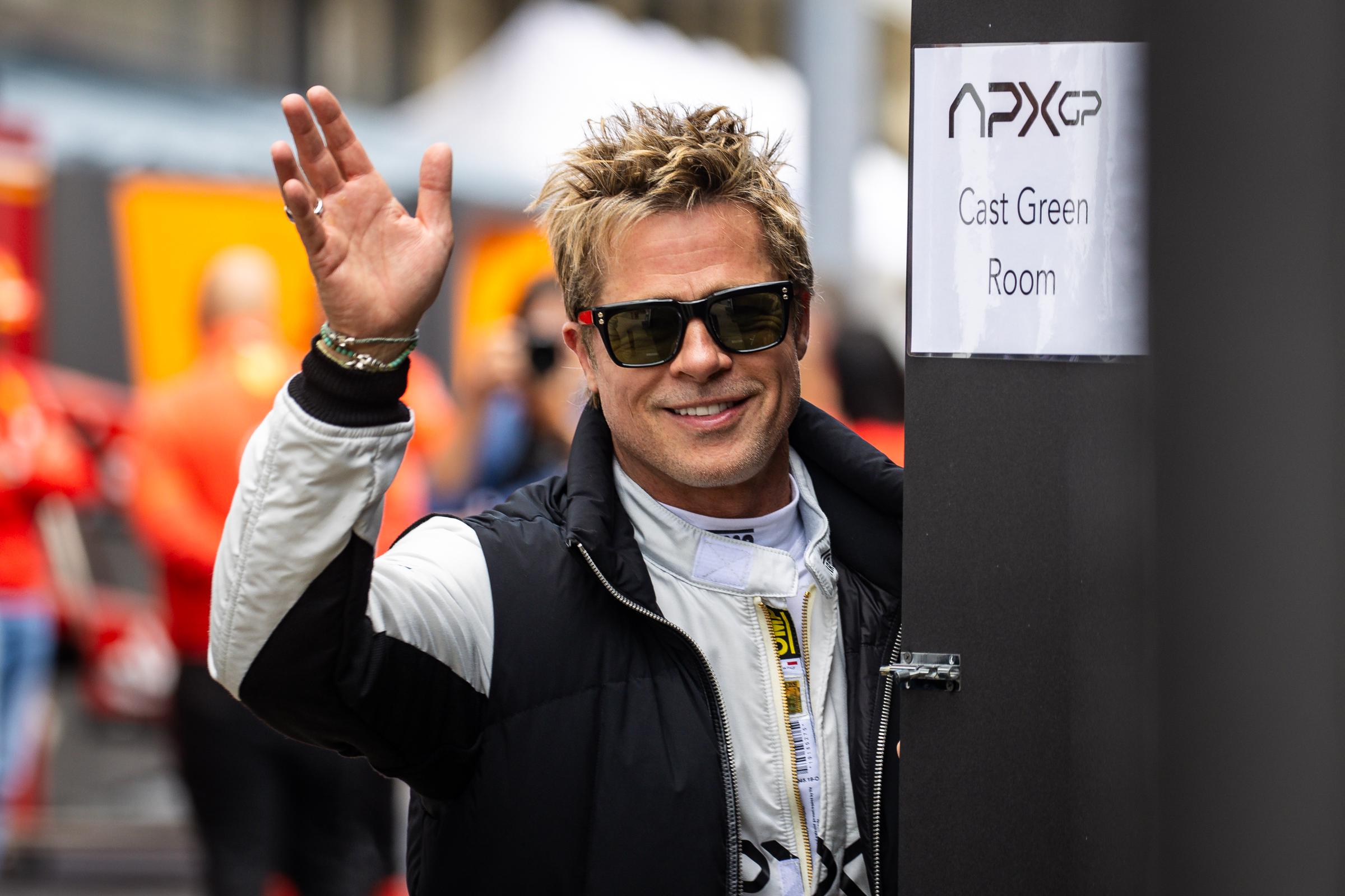 Brad Pitt en el Gran Premio de F1 de Gran Bretaña en Northampton, Inglaterra, el 4 de julio de 2024 | Fuente: Getty Images