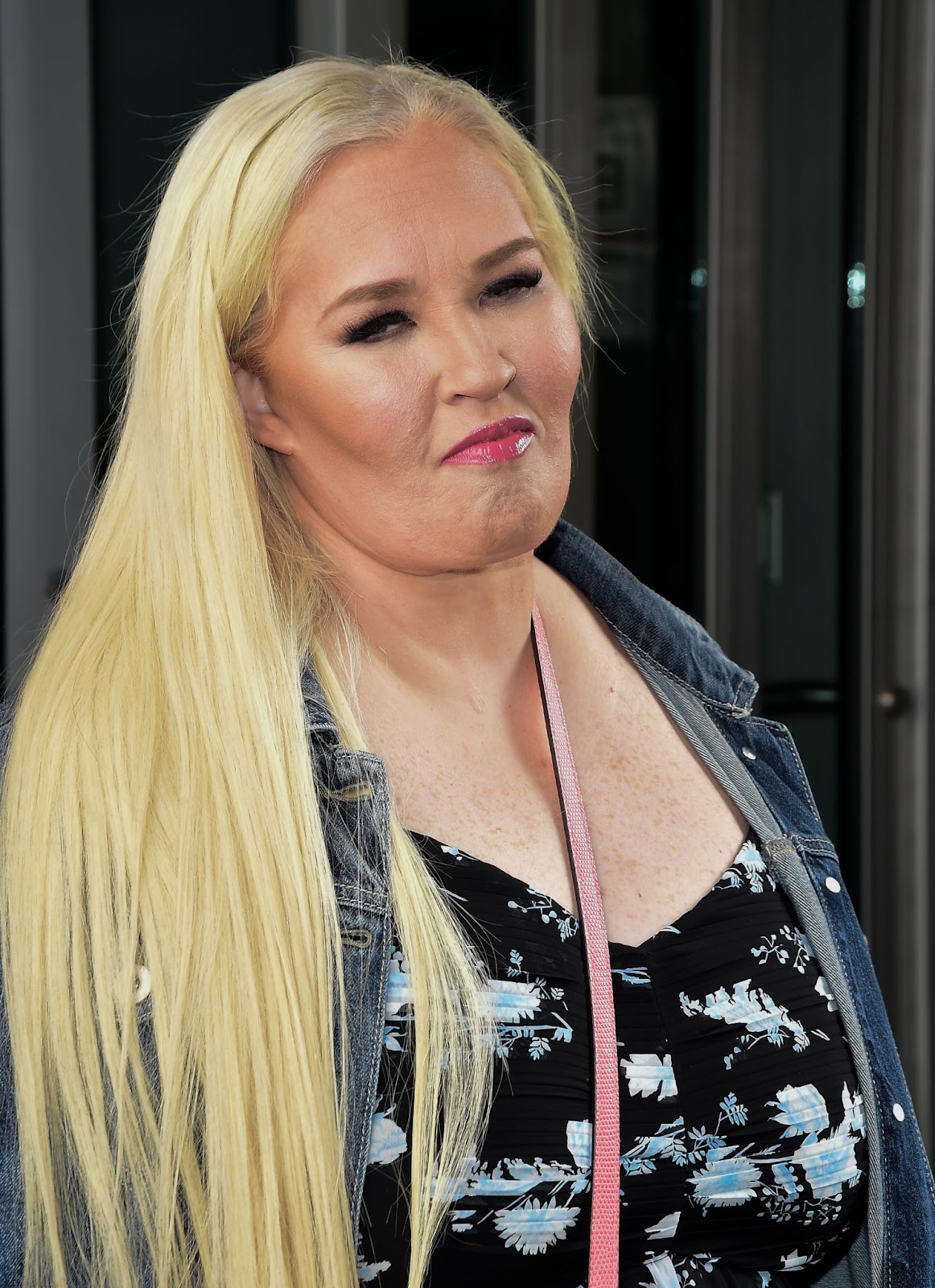 "Mama" June Shannon fotografiada en Midtown el 5 de mayo de 2023, en Nueva York. | Fuente: Getty Images