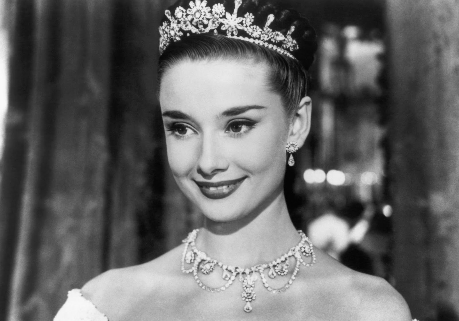 Audrey Hepburn como la princesa Ana en "Roman Holiday", hacia 1953. | Fuente: Getty Images