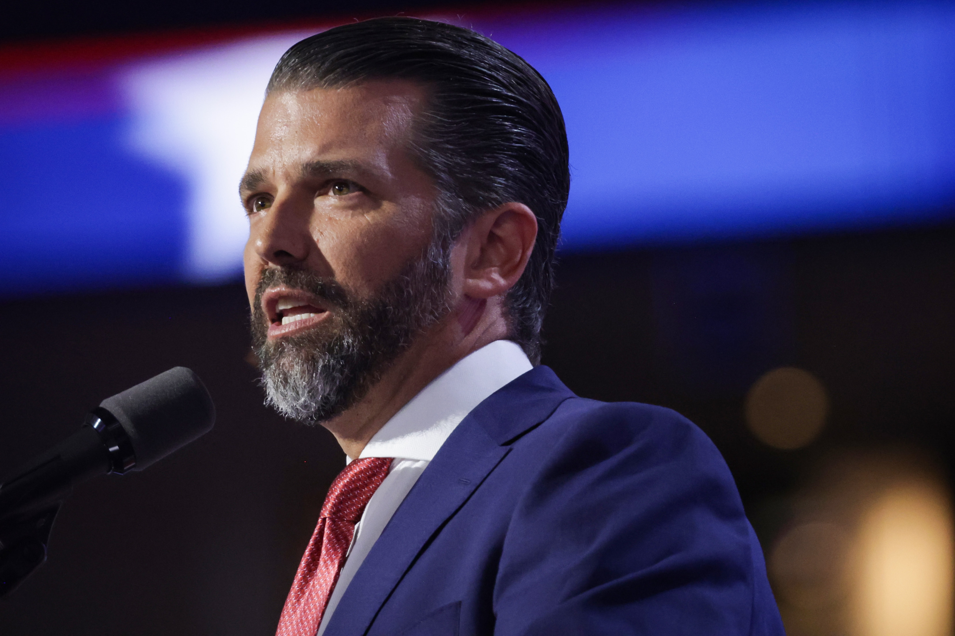 Donald Trump Jr. hablando en la Convención Nacional Republicana en Milwaukee, Wisconsin, el 17 de julio de 2024. | Fuente: Getty Images