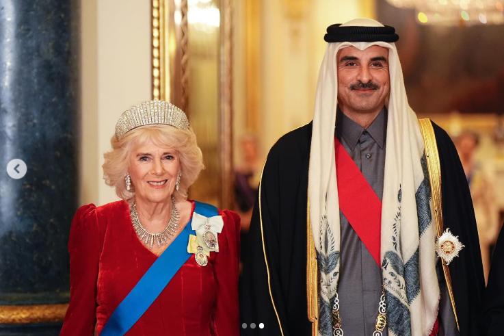 La reina Camilla y el jeque Tamim bin Hamad Al Thani, emir de Qatar, publicado el 3 de diciembre de 2024 | Fuente: Instagram.com/theroyalfamily