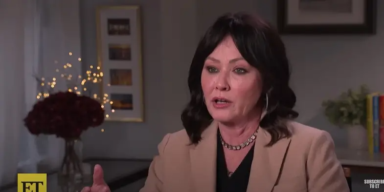 Shannen Doherty se sincera sobre la supuesta aventura de su marido. | Fuente: YouTube/ Entertainment Tonight