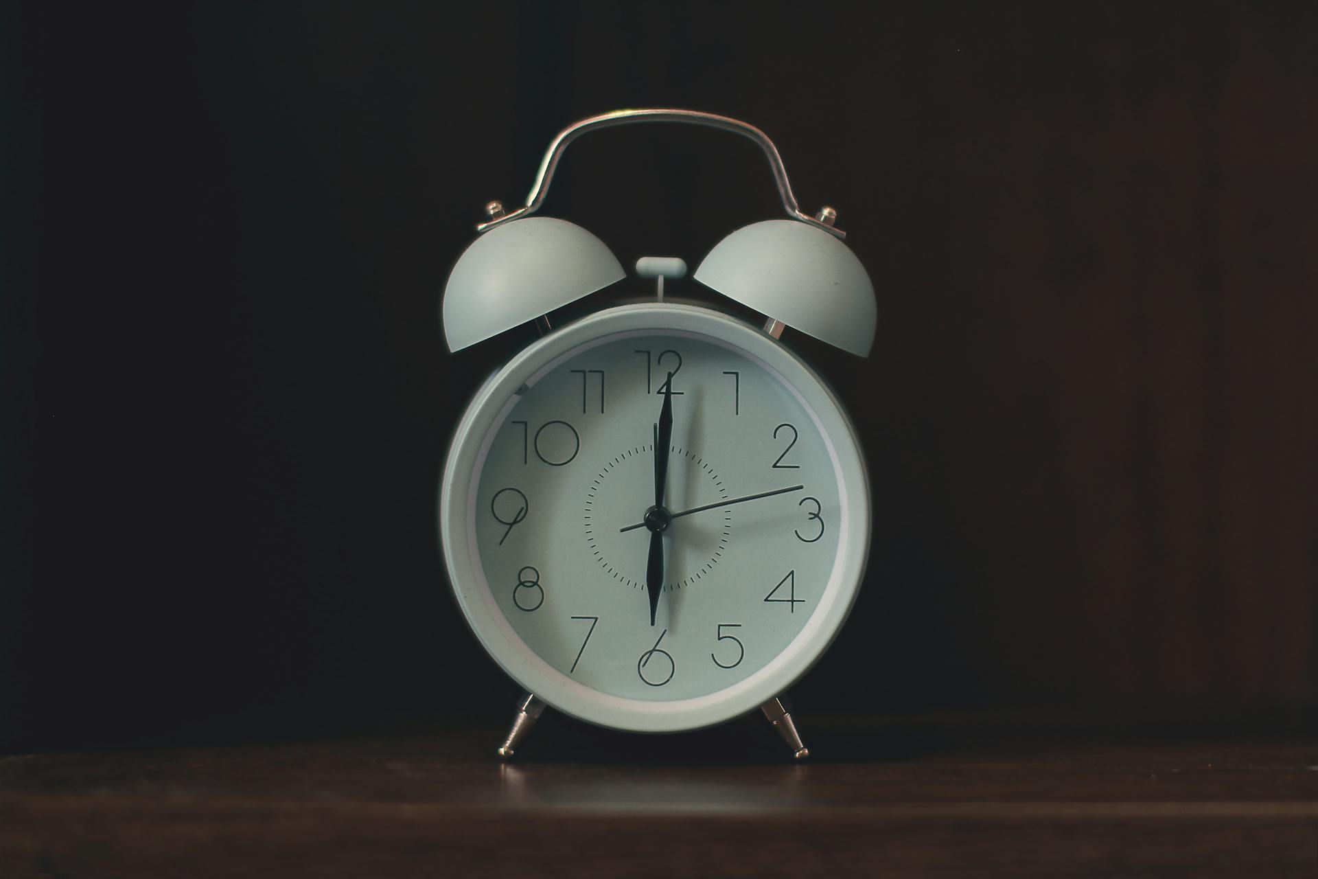 Un despertador | Fuente: Pexels