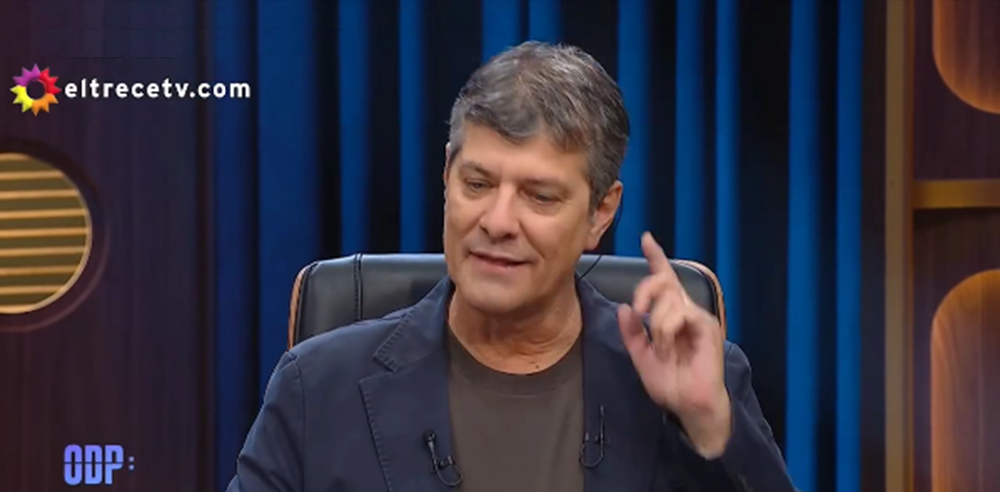 Mario Pergolini en entrevista con Sebastián Marroquín, hijo de Pablo Escobar, y Sebastián Ortega | Fuente: Instagram/eltrecetv