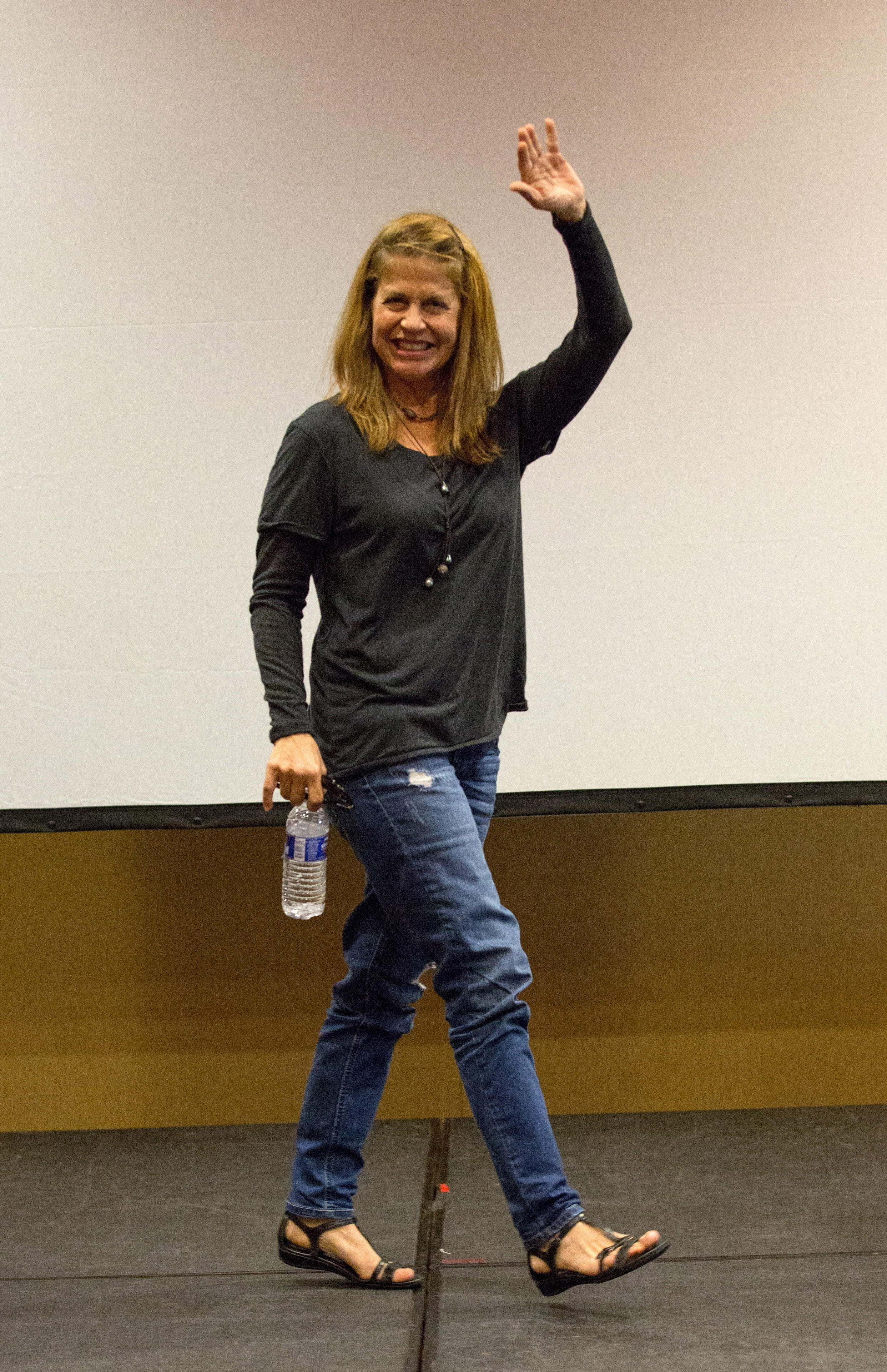 Linda Hamilton en el segundo día del Horrorhound Weekend el 8 de septiembre de 2012, en Indianápolis, Indiana | Fuente: Getty Images