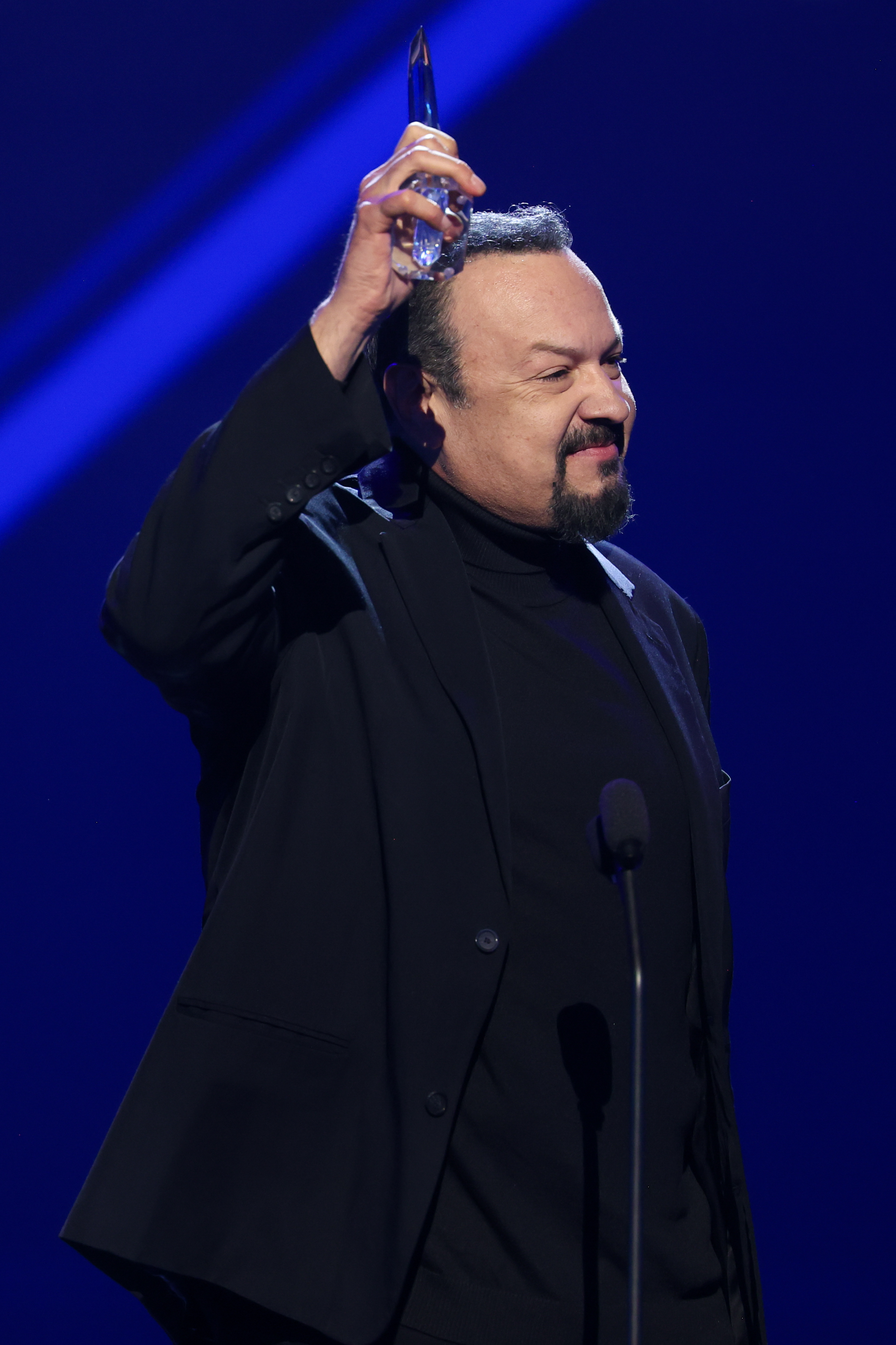 Pepe Aguilar durante el show de los Premios Billboard de la Música Latina 2024 en Mediapro Studio el 17 de octubre de 2024 en Miami Beach, Florida. | Fuente: Getty Images