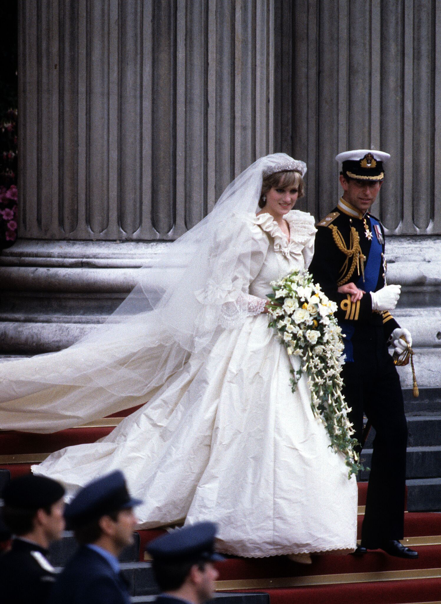 La princesa Diana y el príncipe Charles el día de su boda. | Foto: Getty Images