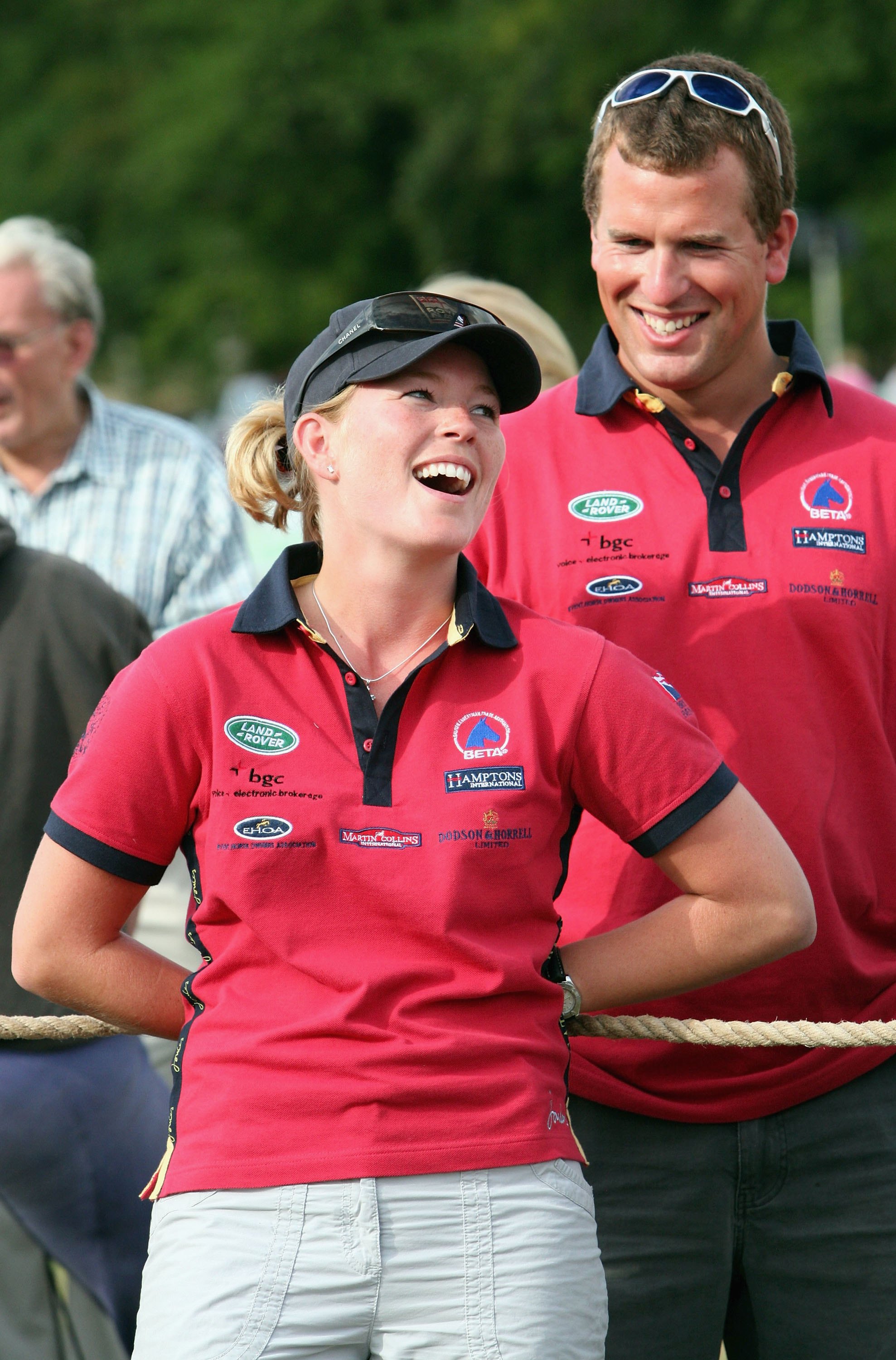 Autumn Kelly y Peter Phillips en el segundo día de las Pruebas Hípicas de Gatcombe en Gatcombe Estate el 5 de agosto de 2006 en Tetbury, Inglaterra | Fuente: Getty Images