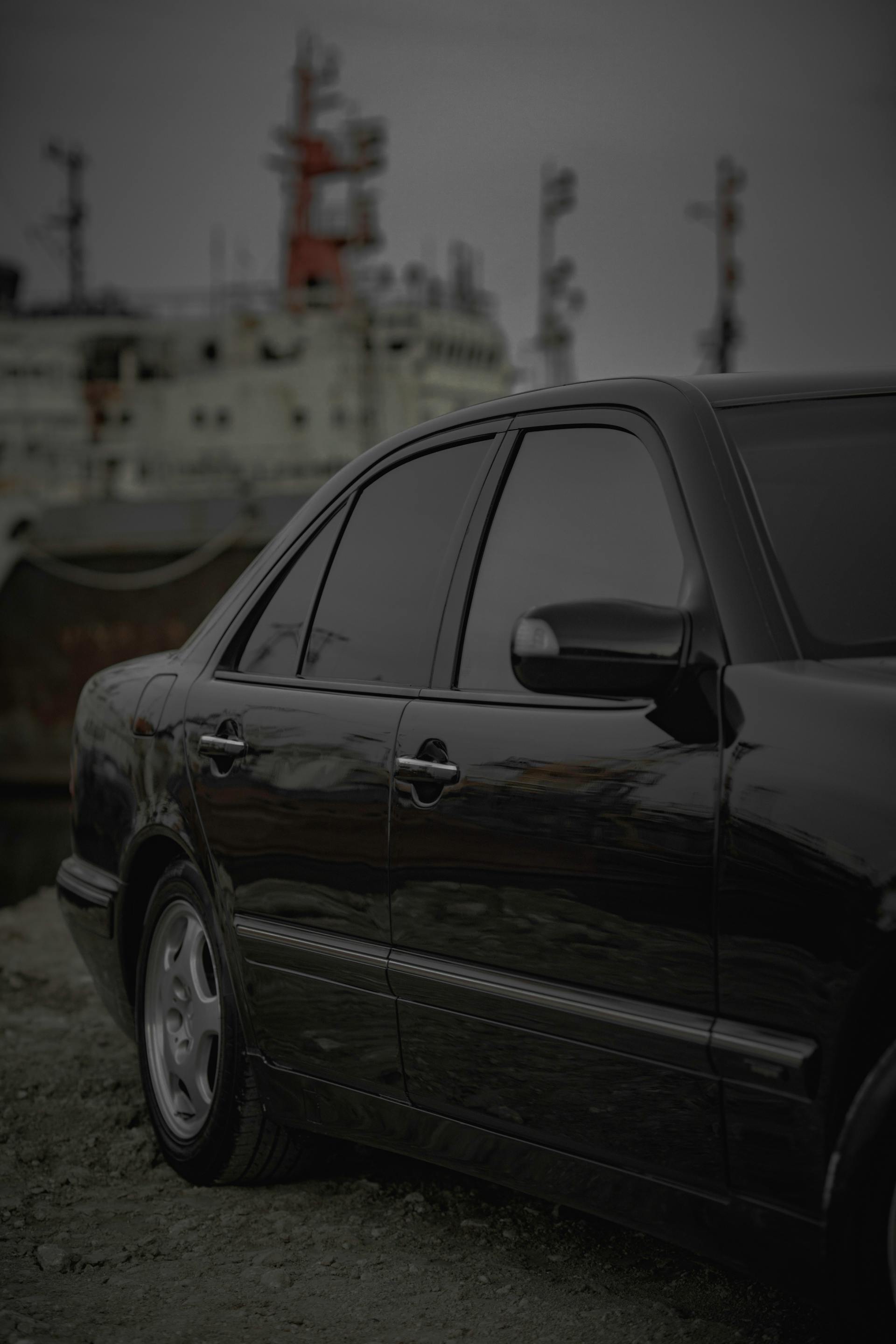 Un'auto nera | Fonte: Pexels