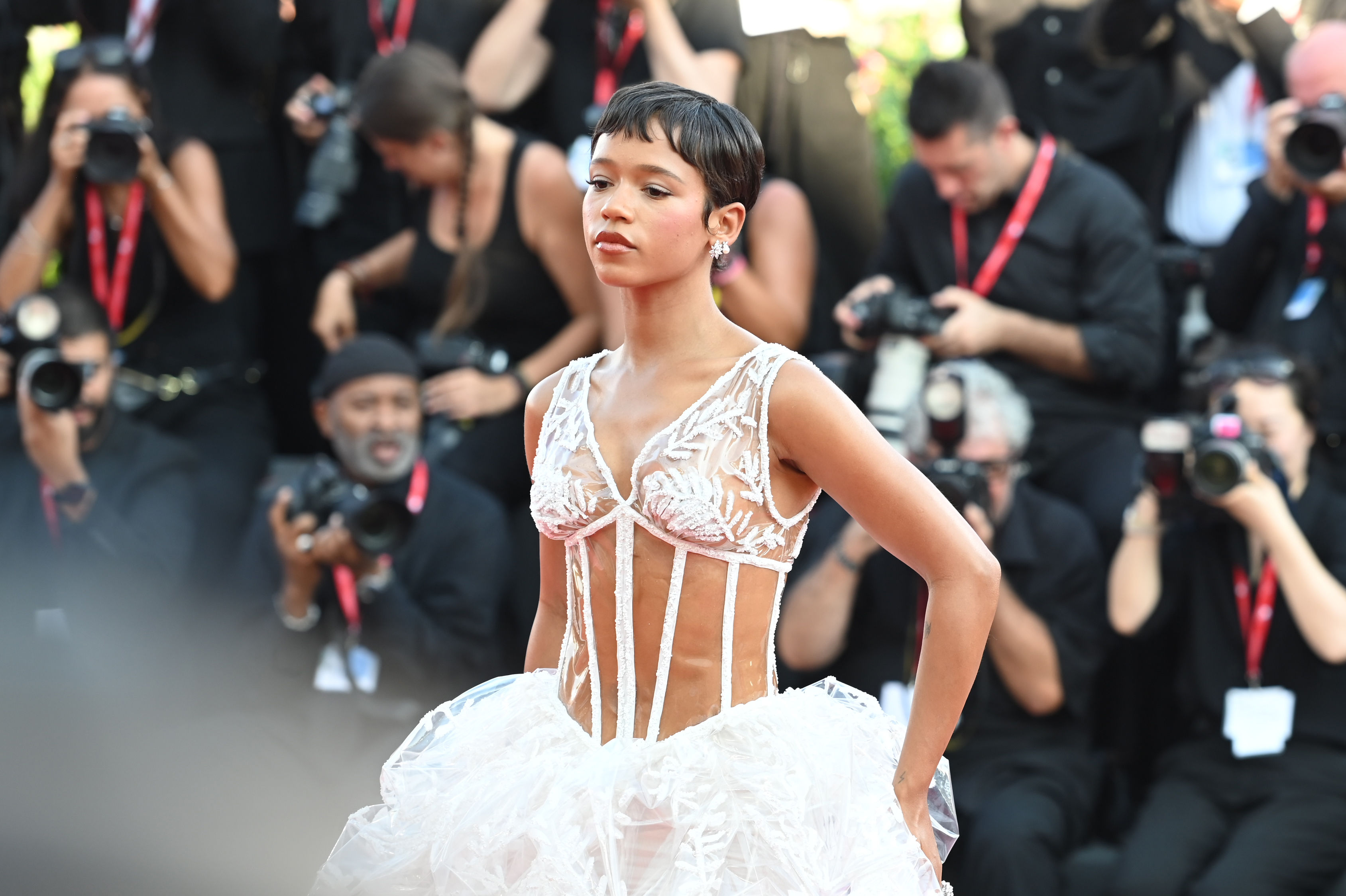 Taylor Russell en la inauguración de la 81ª edición del Festival Internacional de Cine de Venecia, el 28 de agosto de 2024, en Venecia, Italia. | Fuente: Getty Images