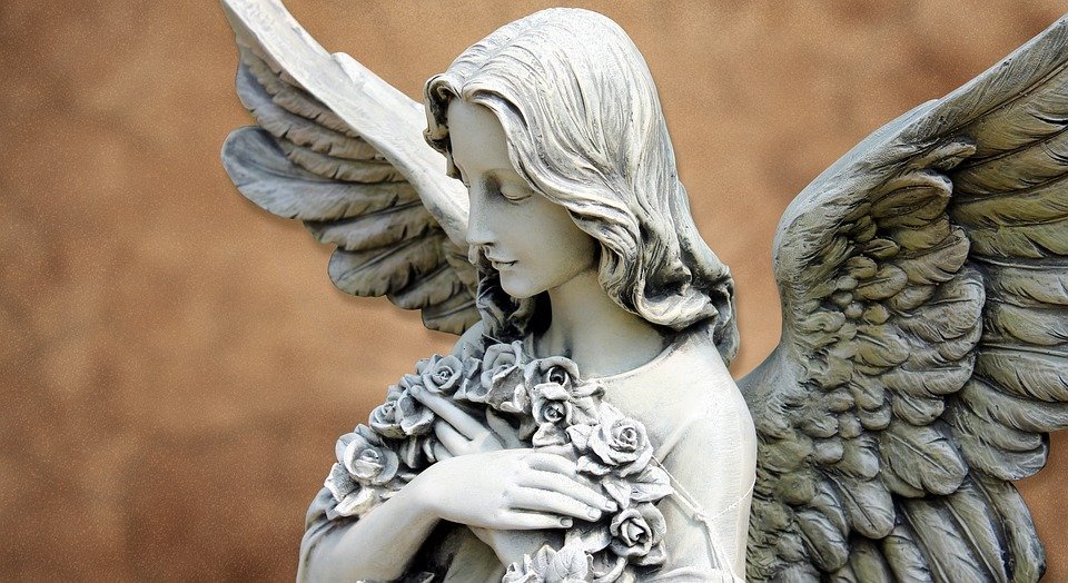 Estatua de un ángel. | Foto: Pixabay