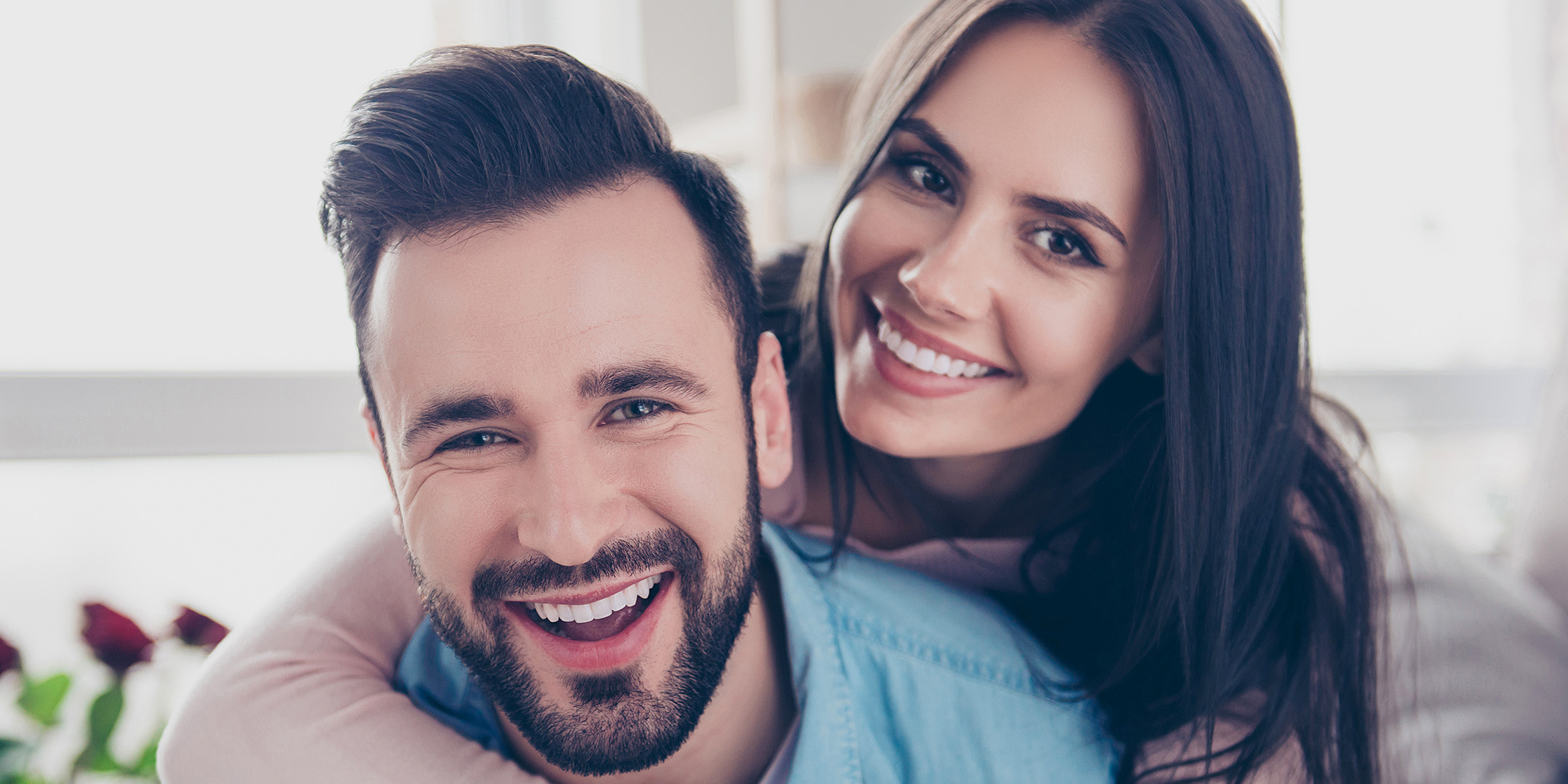 Una pareja feliz | Fuente: Shutterstock