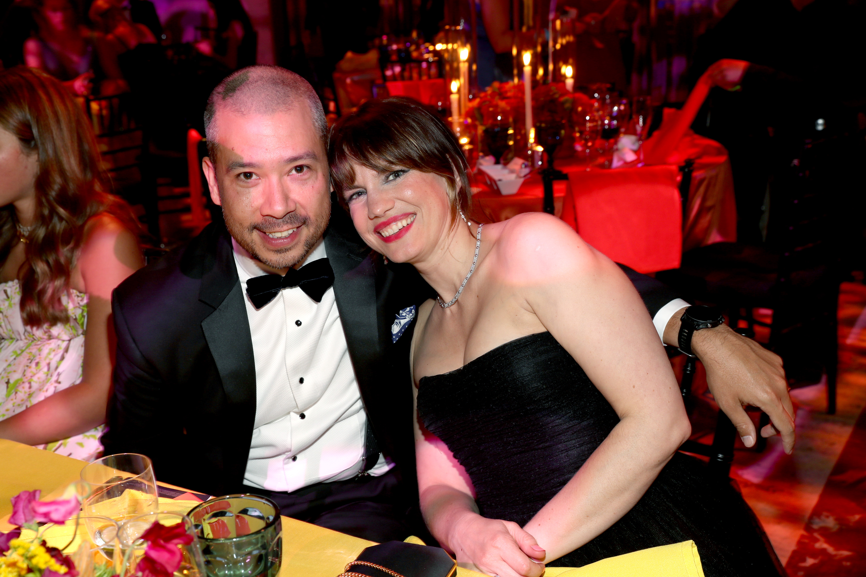 Shaun So y Anna Chlumsky asisten a la Gala del American Ballet Theatre el 13 de junio de 2022, en Nueva York. | Fuente: Getty Images