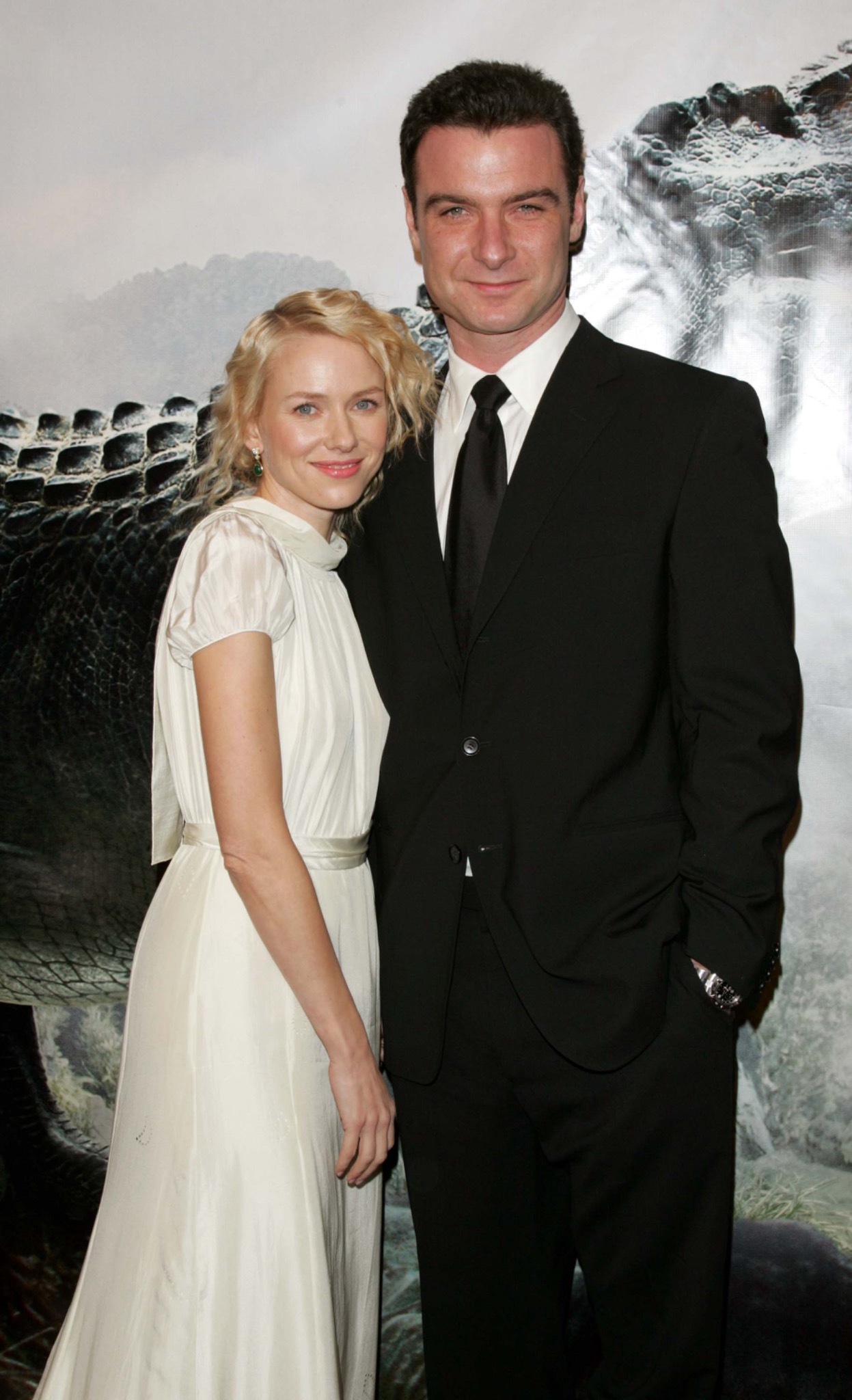 Naomi Watts y Liev Schreiber protagonizaron juntos el drama romántico de 2006 "The Painted Veil", filmado en China. Su colaboración en pantalla ocurrió al principio de su relación, antes de que nacieran sus dos hijos. | Fuente: Getty Images