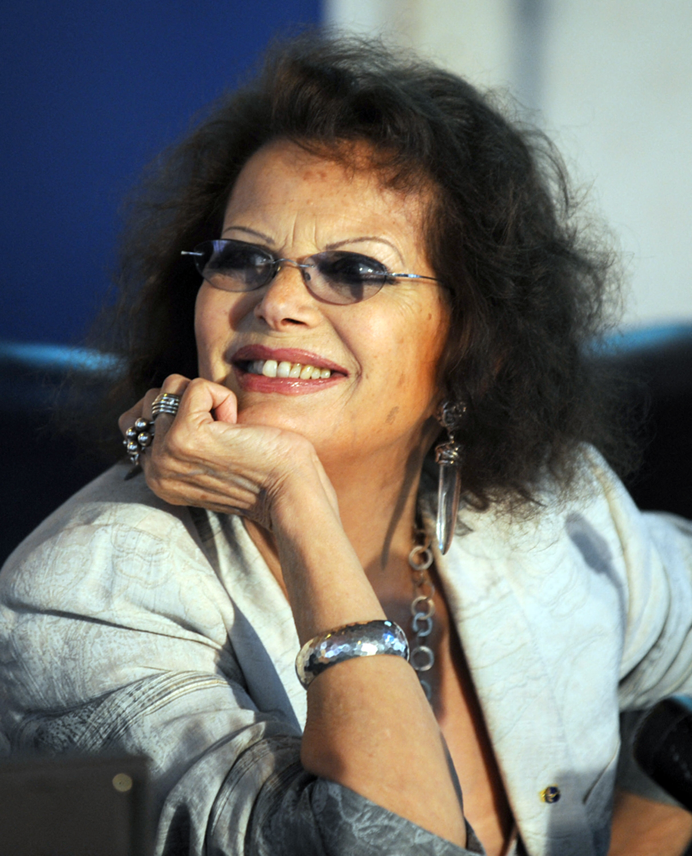 Claudia Cardinale presenta su libro "Mi Túnez" el 16 de junio de 2009, en Túnez, Túnez. | Fuente: Getty Images