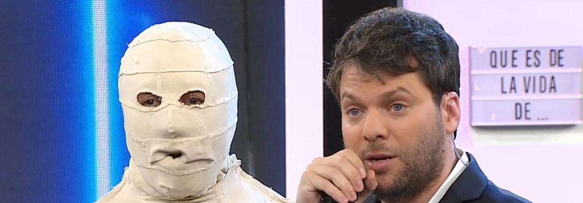 "La Momia" junto a Guido Kaczka | Fuente: Youtube/eltrece