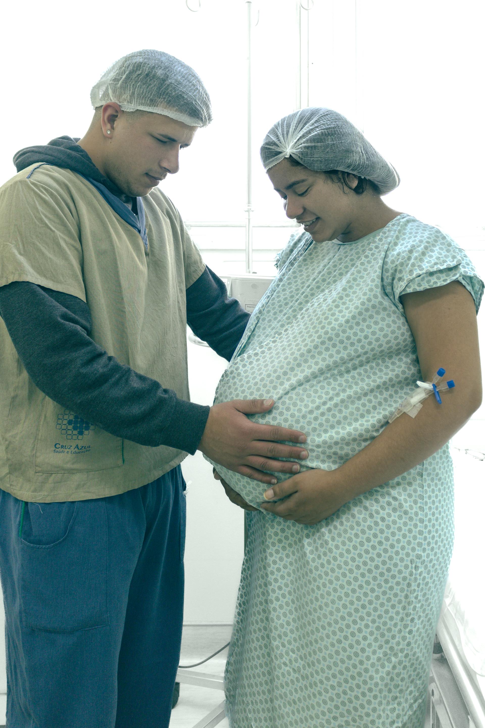 Una mujer embarazada en el hospital | Fuente: Pexels