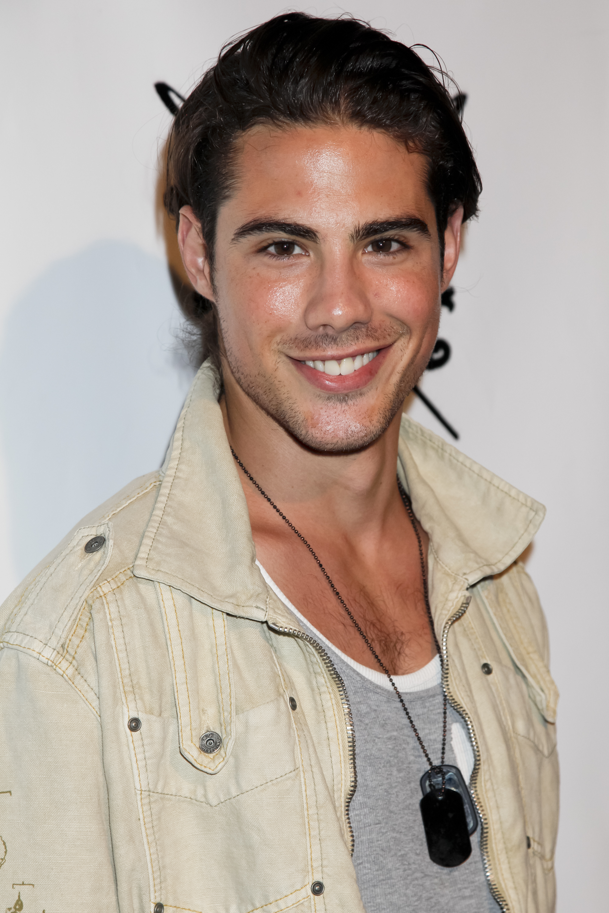 Francisco San Martín asiste a la Rolling Stone Lounge 2011 Unofficial Teen Choice Awards After Party el 7 de agosto de 2011 en Hollywood, California. | Fuente: Getty Images