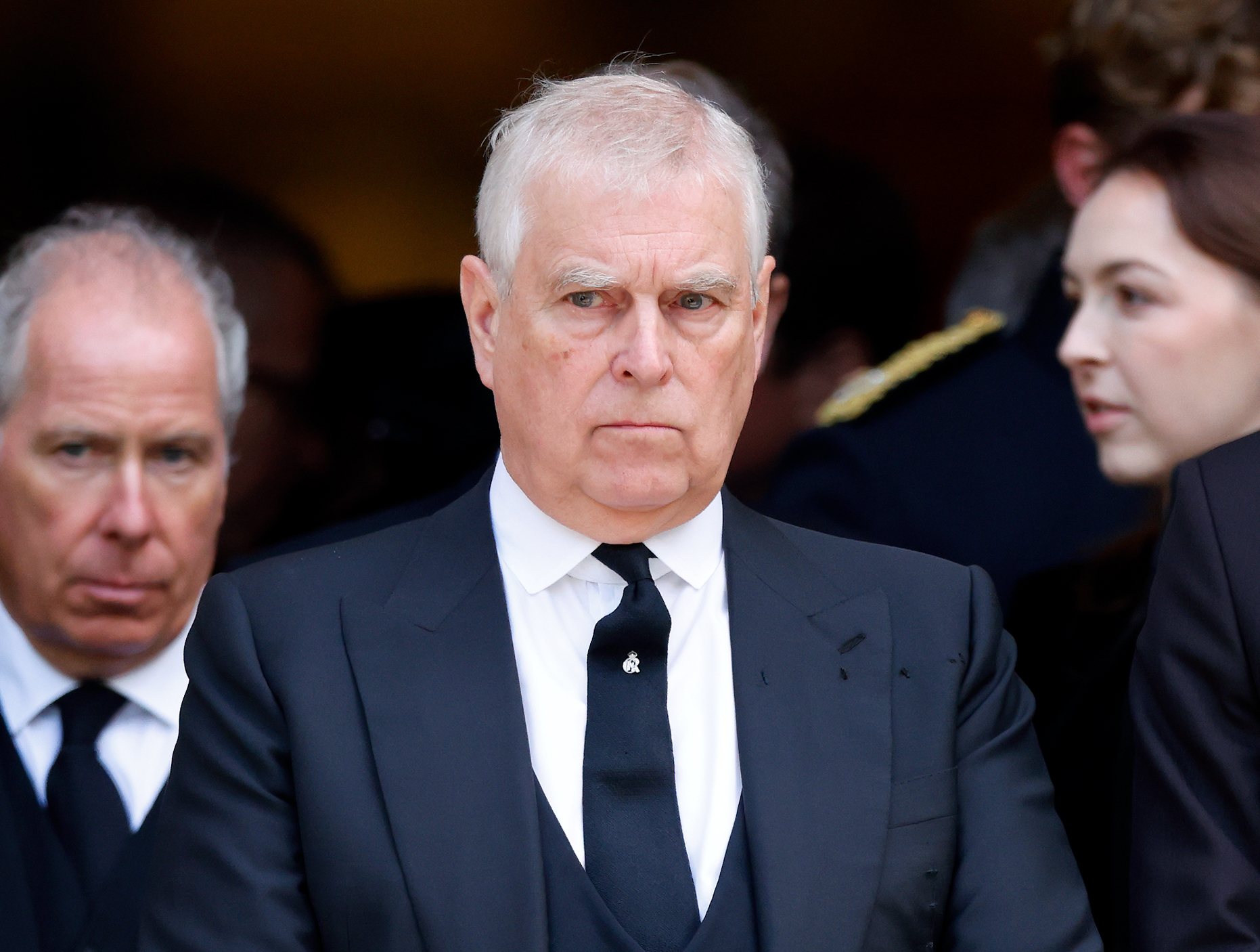 El Príncipe Andrew, Duque de York, asiste a la misa de Réquiem de Catherine, Duquesa de Kent, en la Catedral de Westminster, el 16 de septiembre de 2025, en Londres, Inglaterra | Fuente: Getty Images