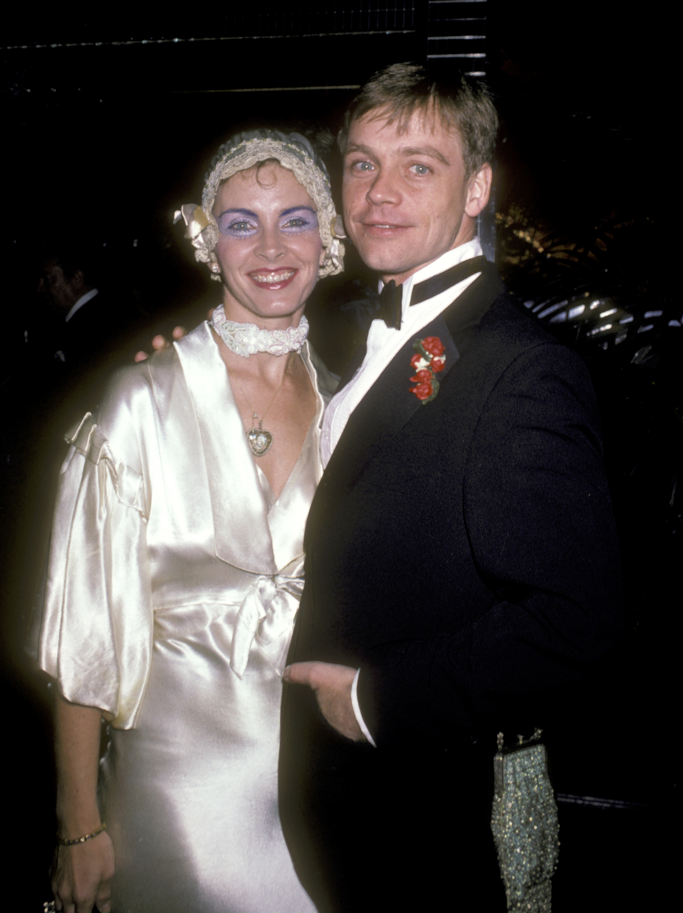 Mark Hamill y Marilou York posaron juntos en un evento, tras varios años de matrimonio. Hamill sigue dedicándole homenajes públicos a su esposa, como los cariñosos mensajes que le envía por su cumpleaños y su aniversario de boda. | Fuente: Getty Images